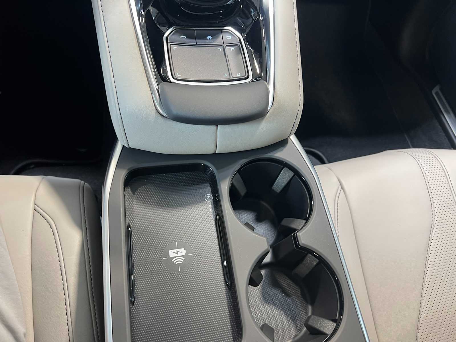 Thumbnail: 2026 Acura RDX - 27