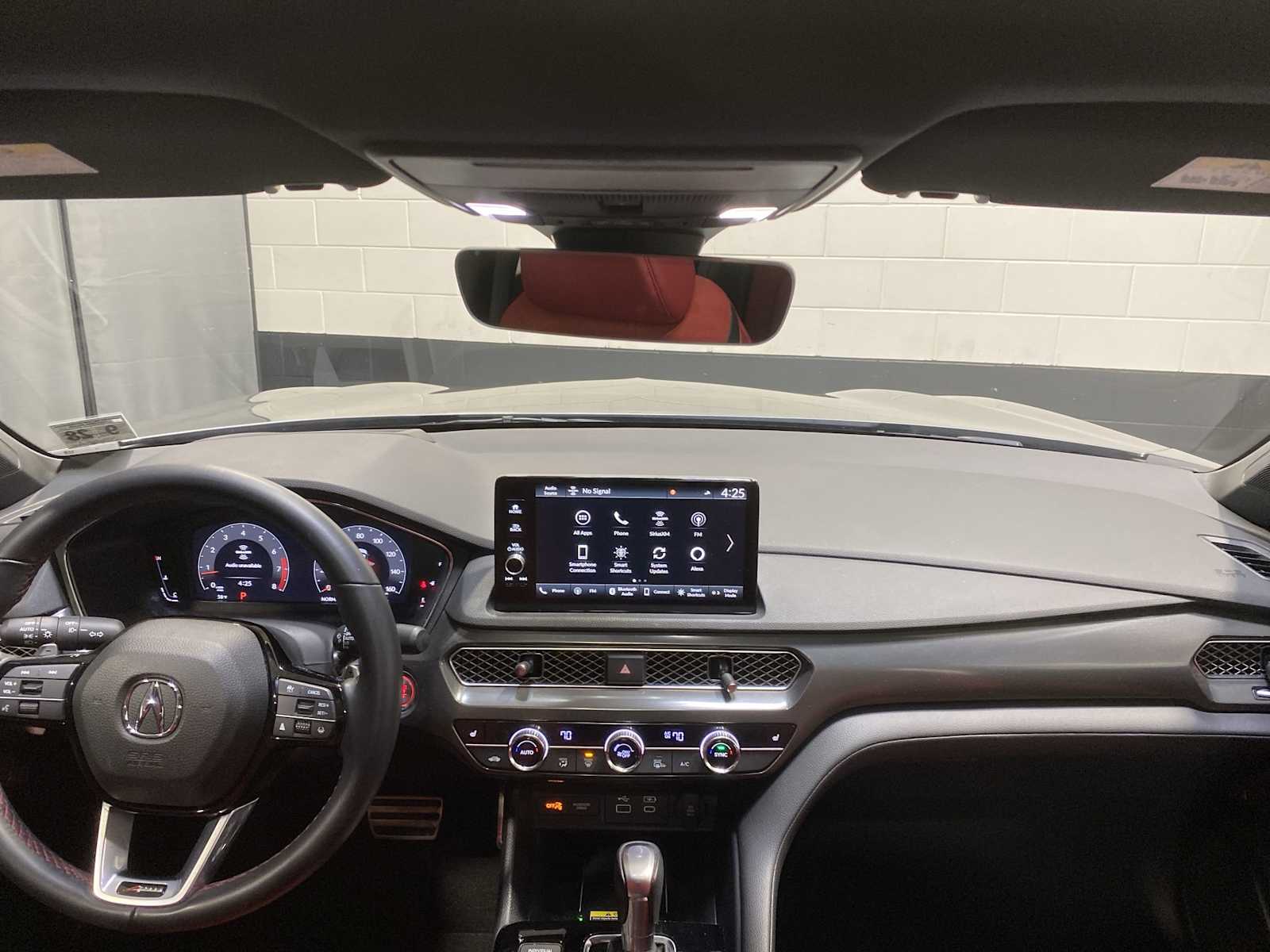 Thumbnail: 2024 Acura Integra - 10