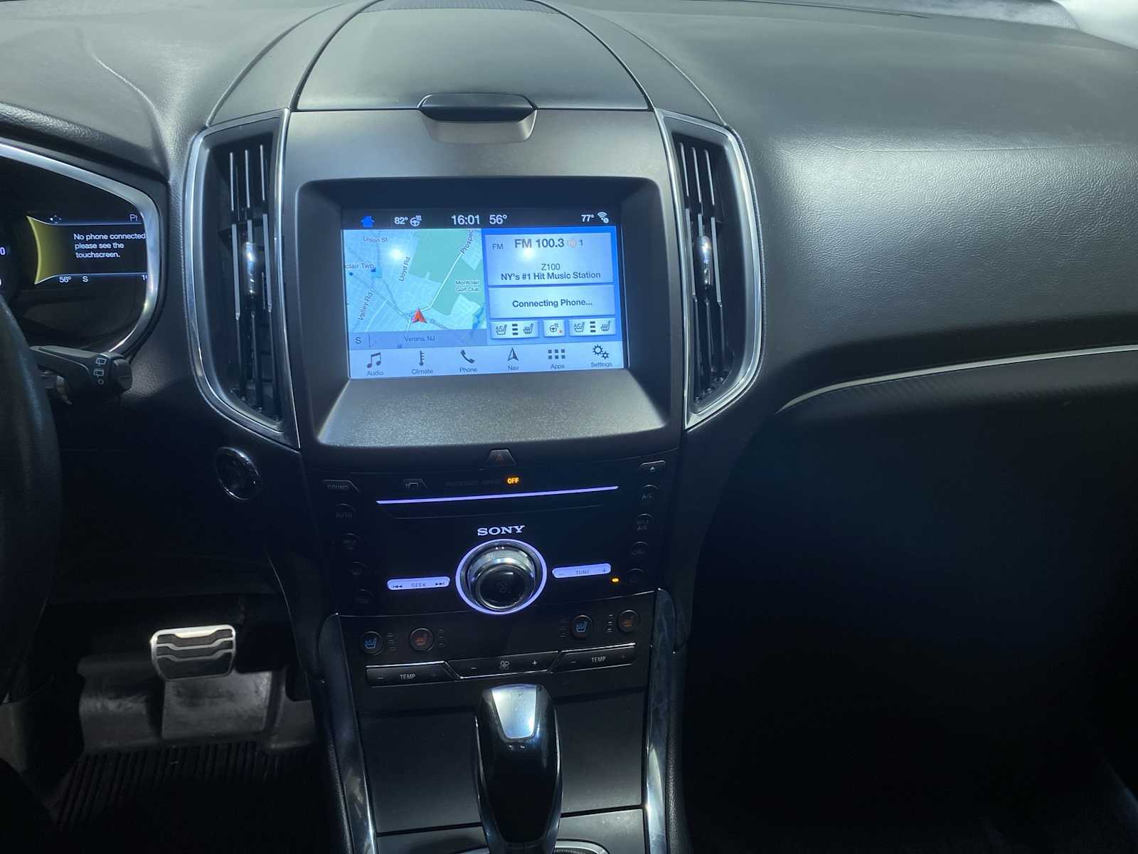 Thumbnail: 2018 Ford Edge - 16