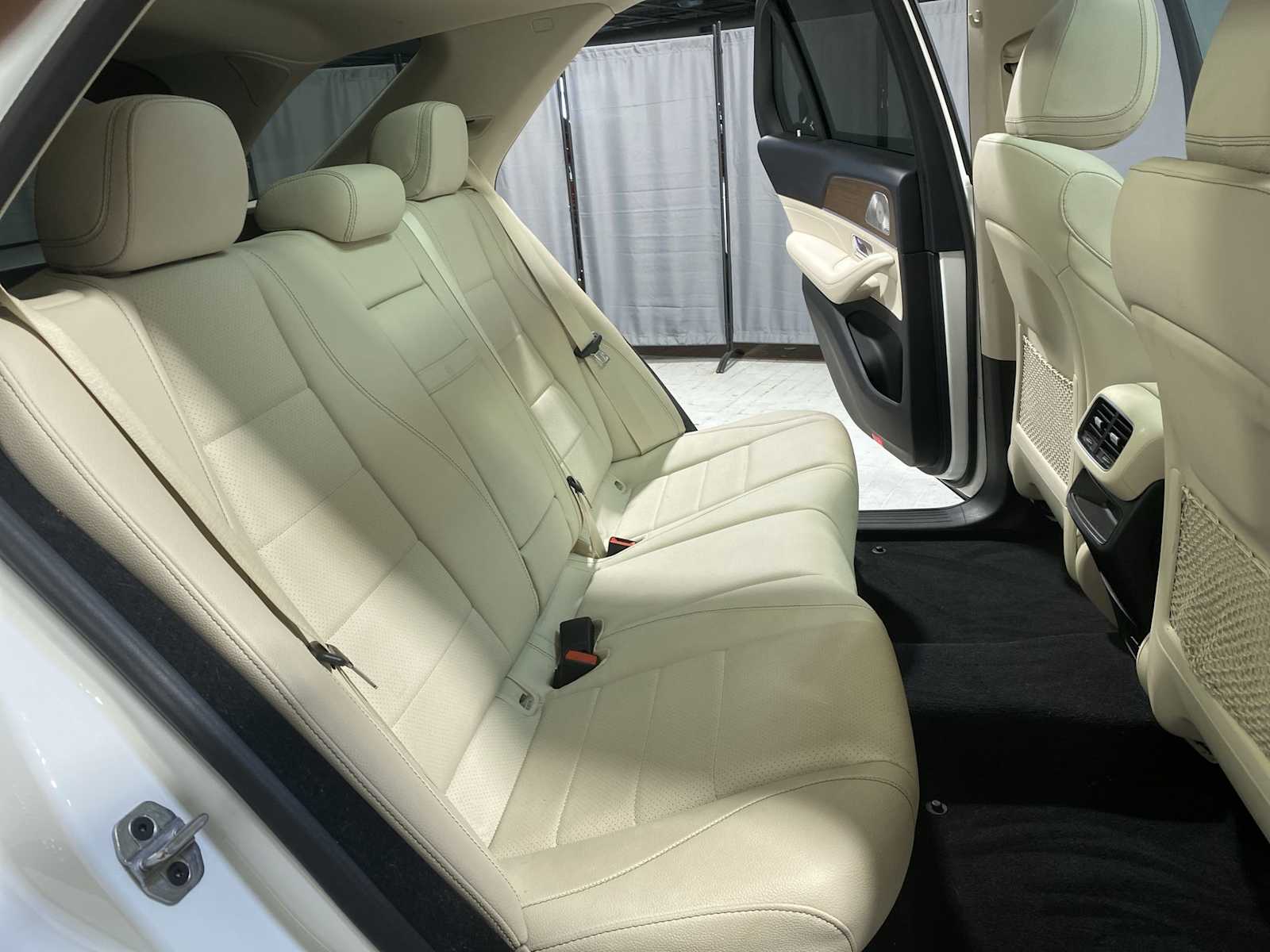 Thumbnail: 2022 Mercedes-Benz GLE - 13