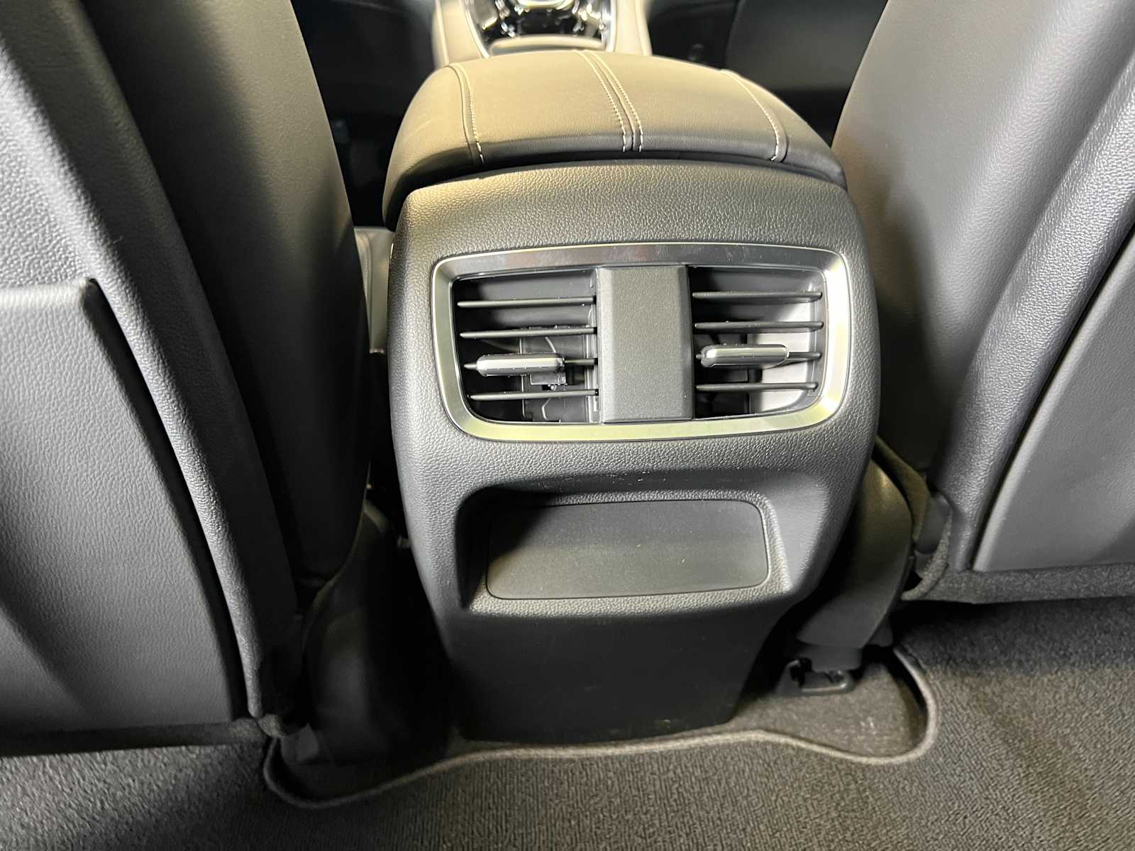 2025 Acura RDX Base 29