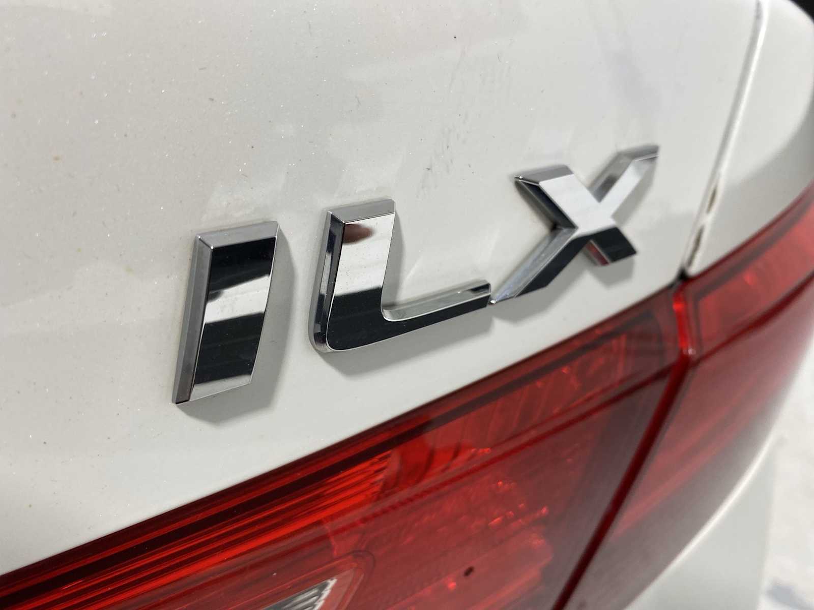 Thumbnail: 2013 Acura ILX - 7