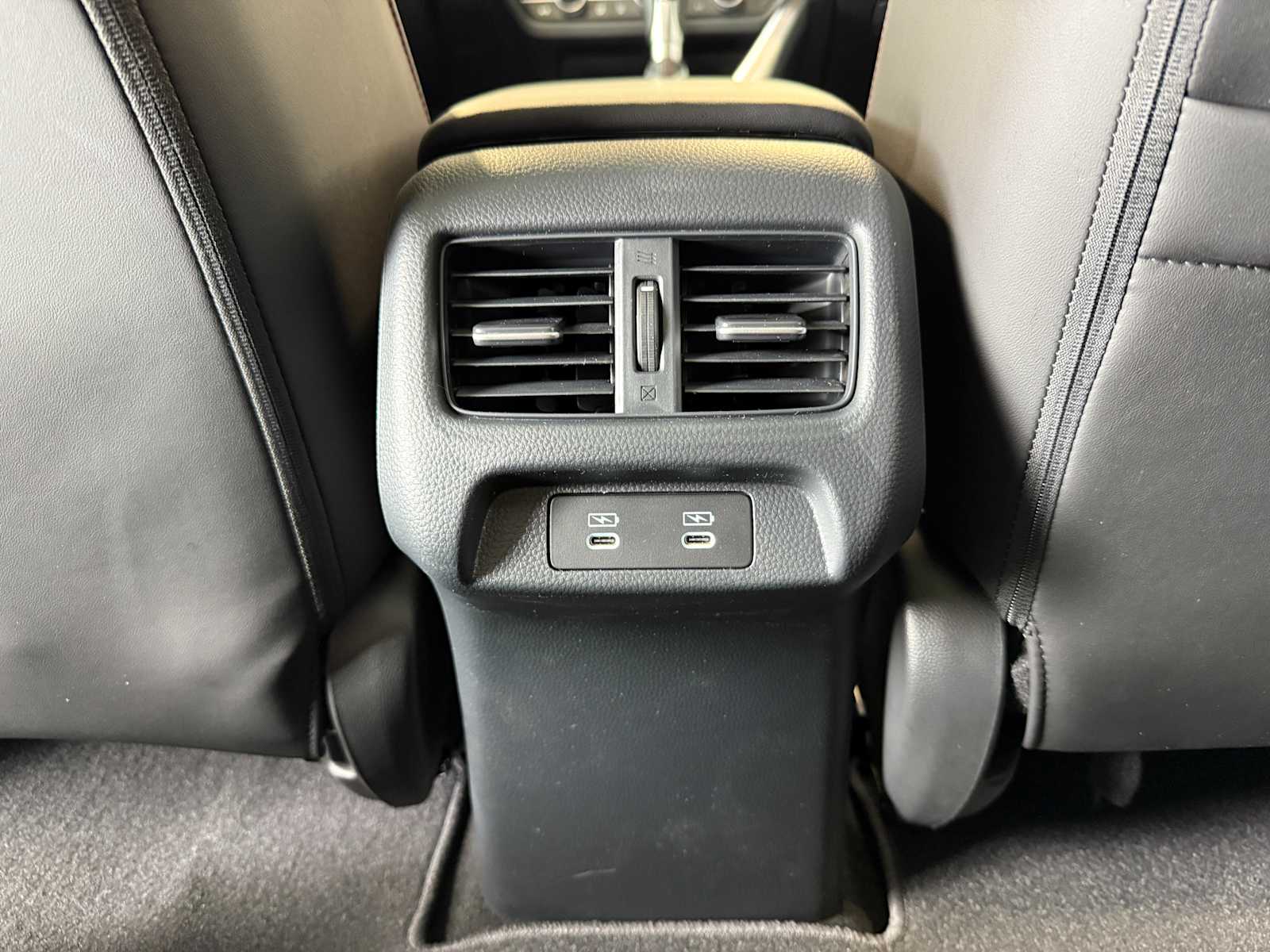 Thumbnail: 2026 Acura ADX - 31