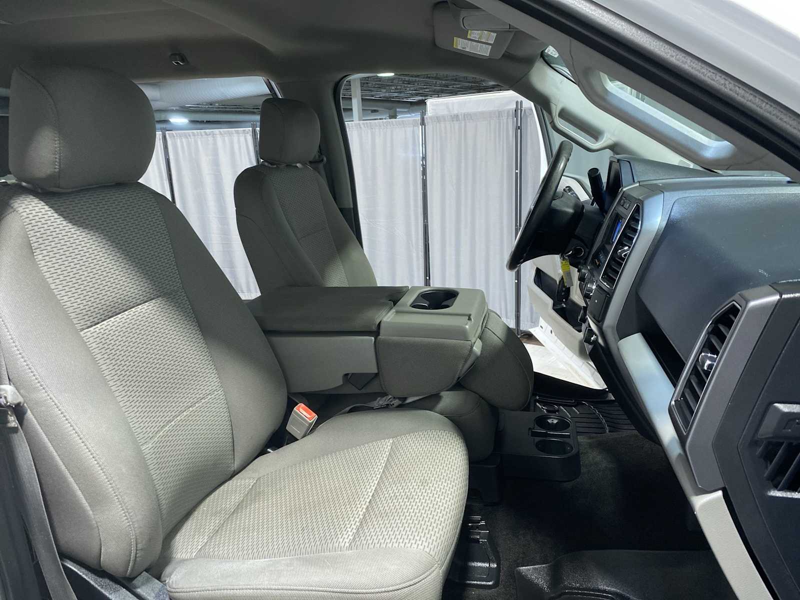 Thumbnail: 2018 Ford F-150 - 14
