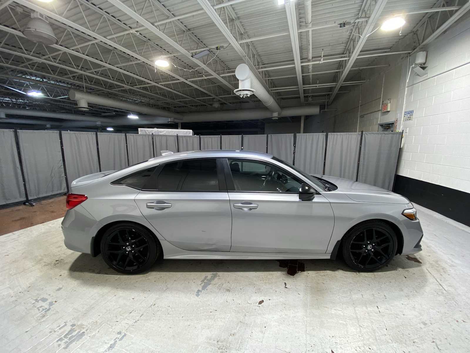 Thumbnail: 2023 Honda Civic - 27