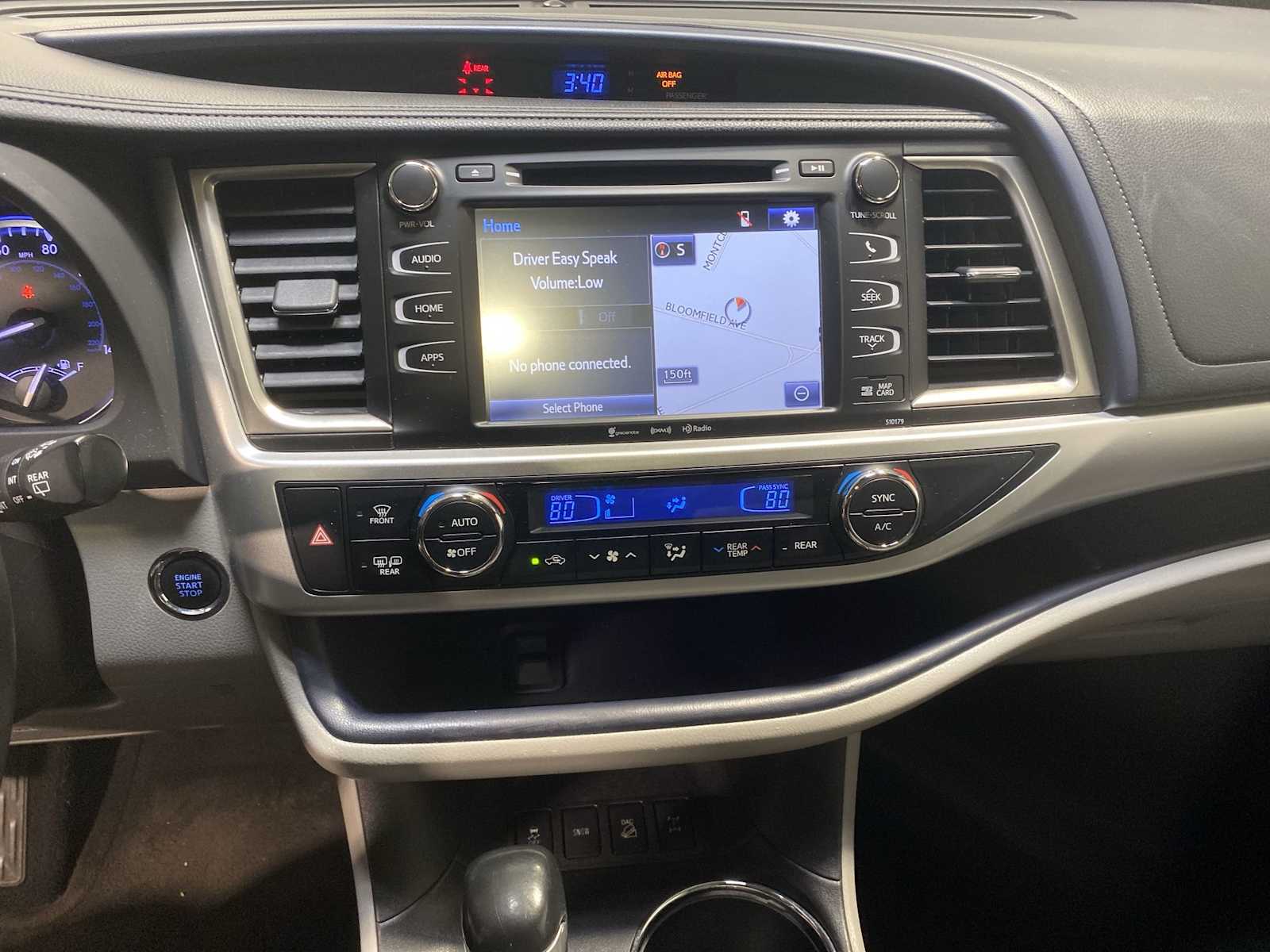 Thumbnail: 2018 Toyota Highlander - 16