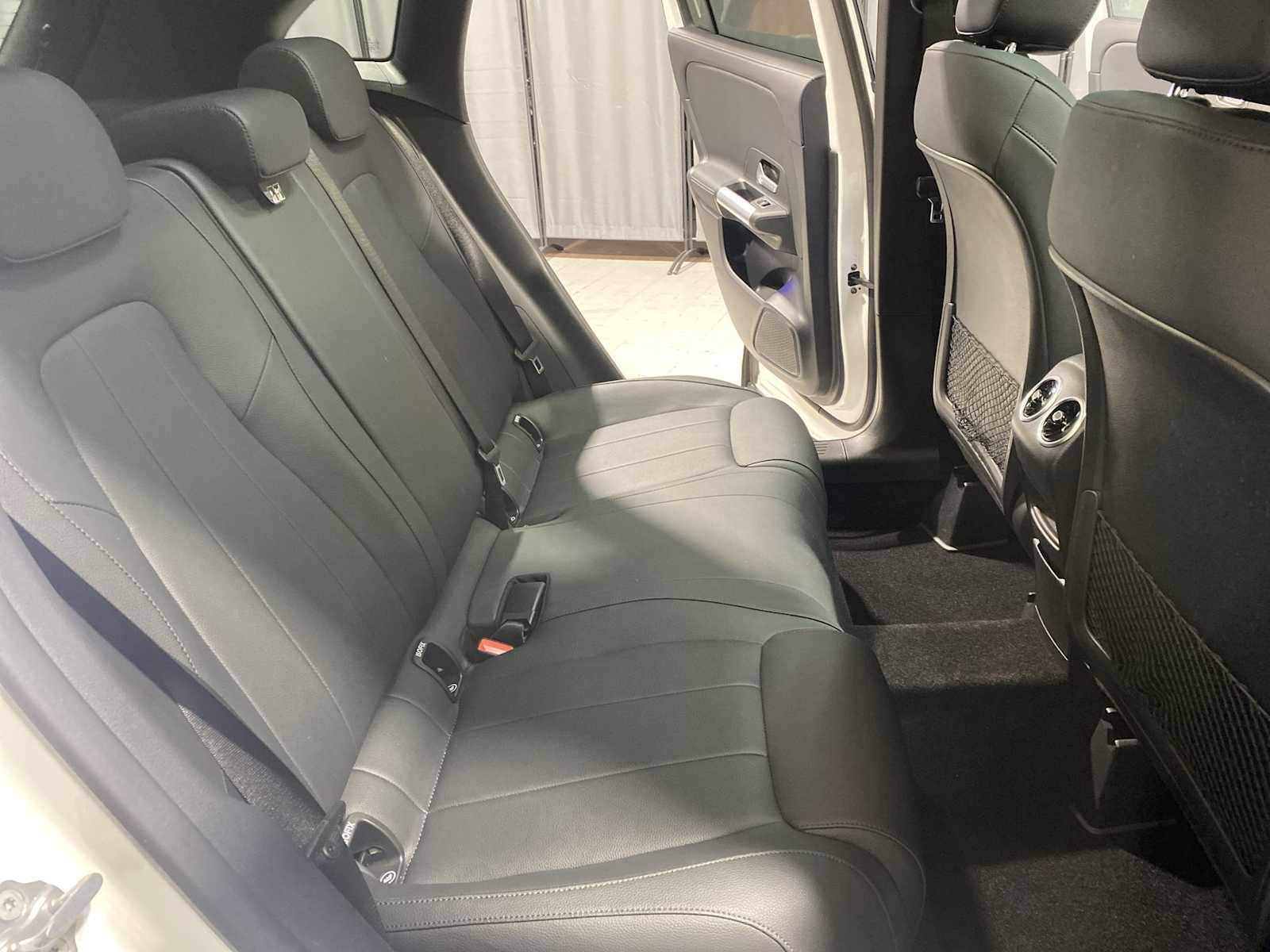 Thumbnail: 2023 Mercedes-Benz GLA - 13