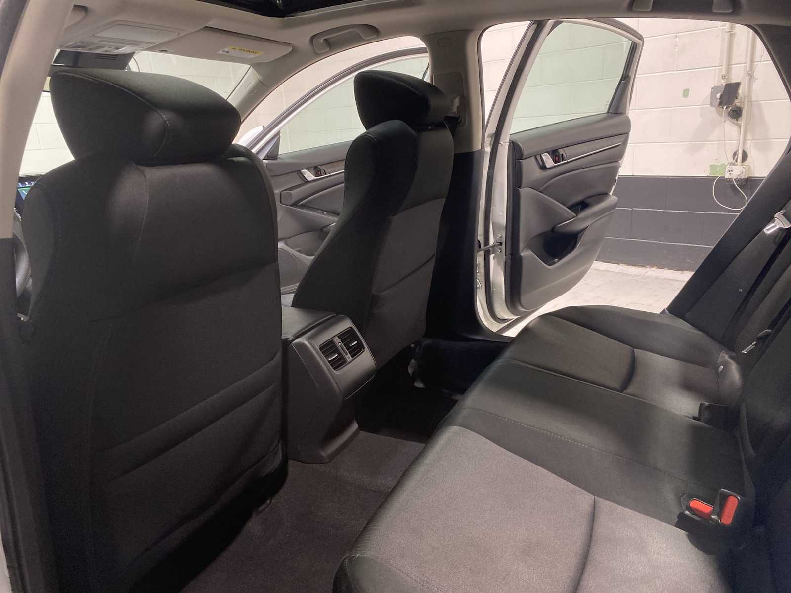 Thumbnail: 2019 Honda Accord - 12