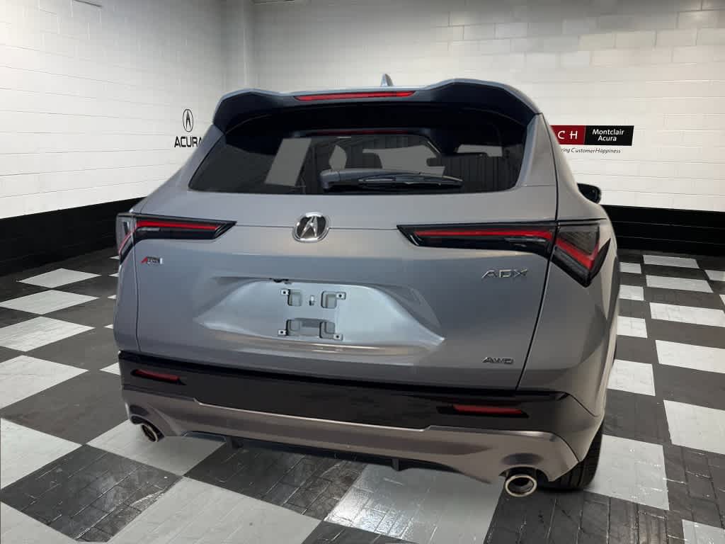 Thumbnail: 2025 Acura ADX - 4