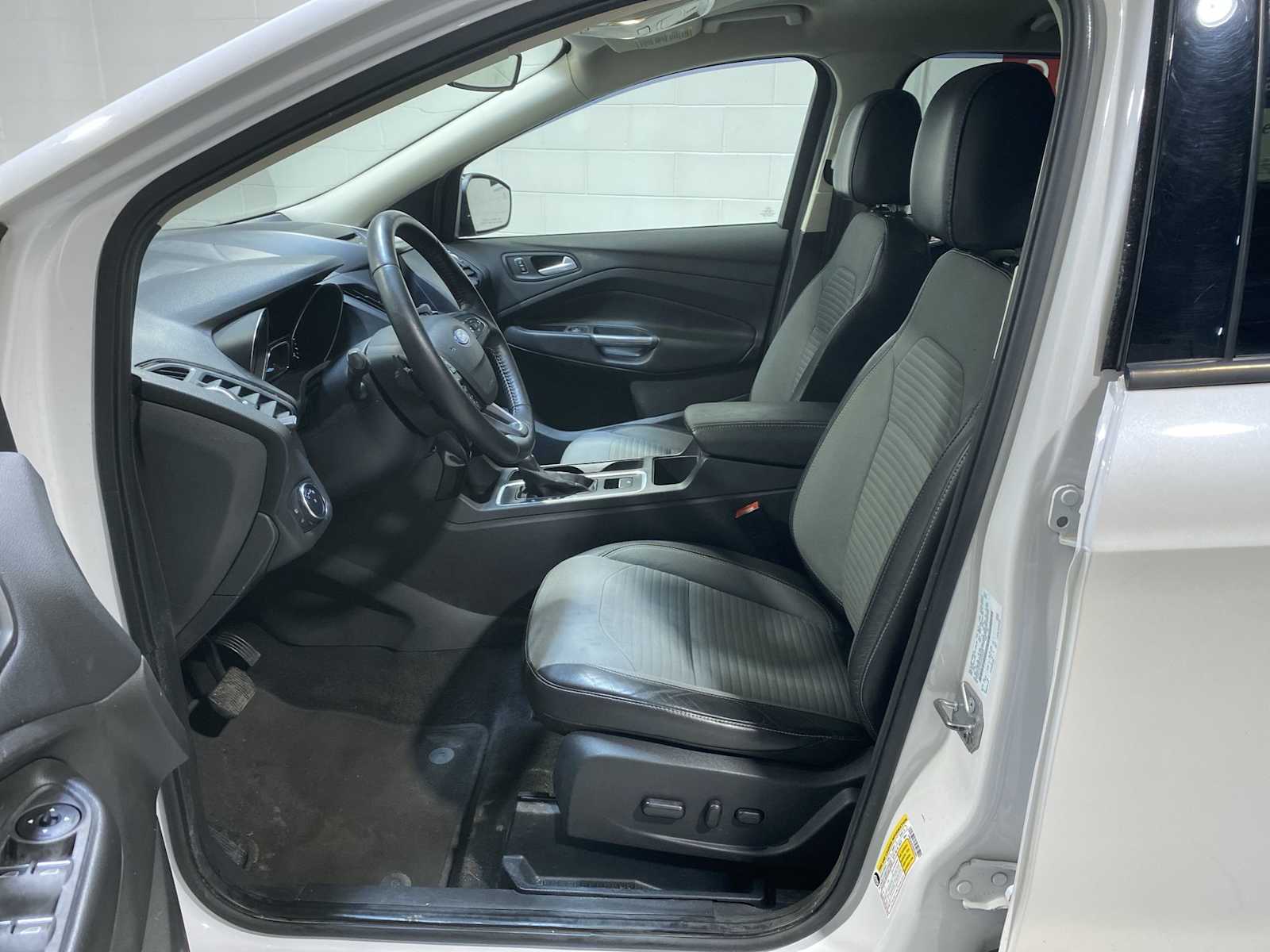 Thumbnail: 2017 Ford Escape - 2