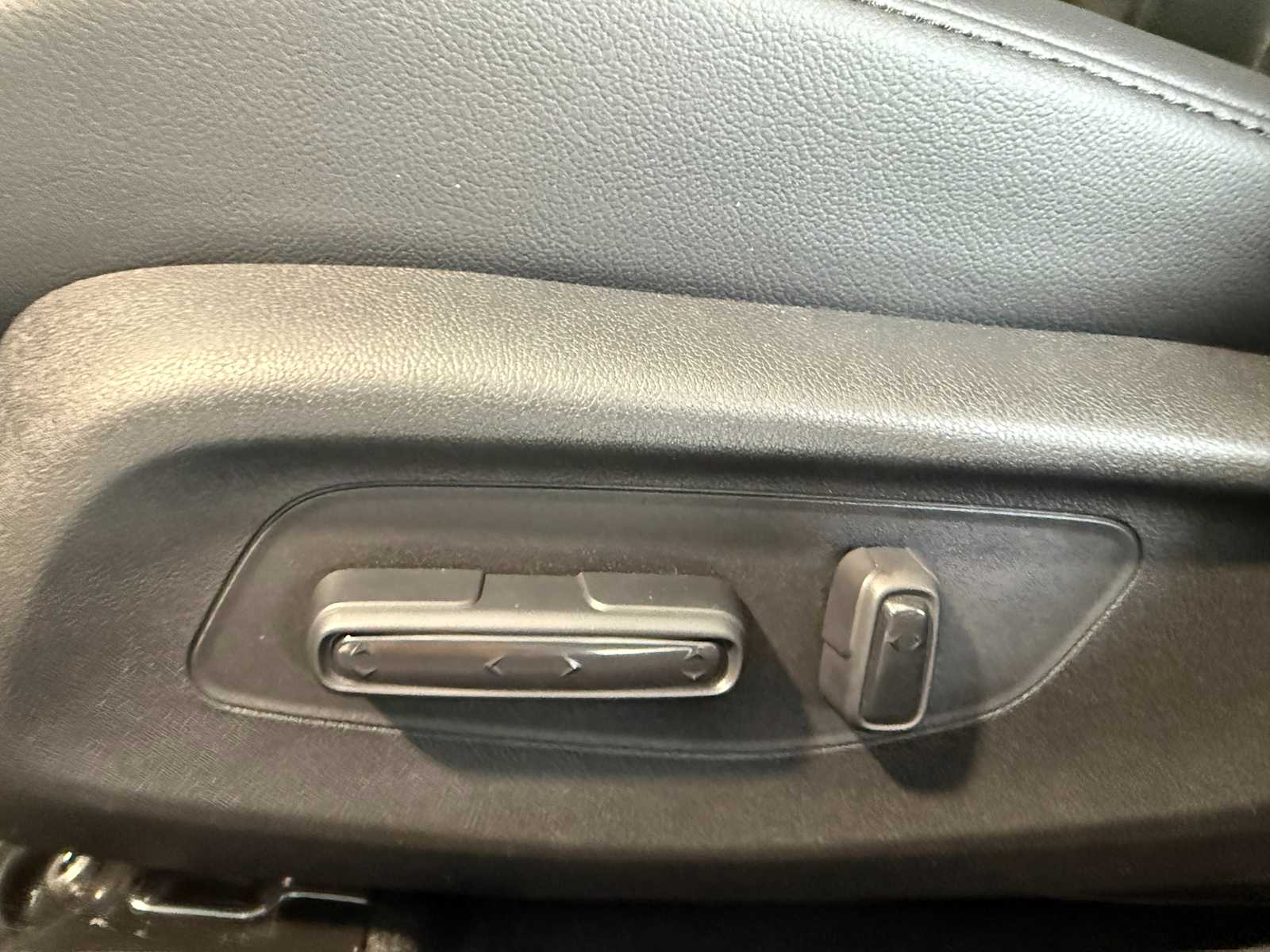 Thumbnail: 2026 Acura Integra - 18