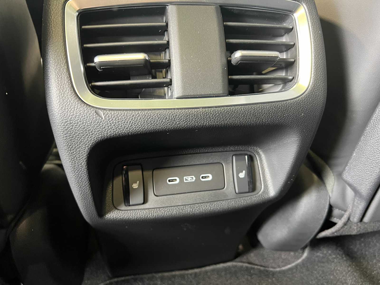 Thumbnail: 2026 Acura RDX - 31