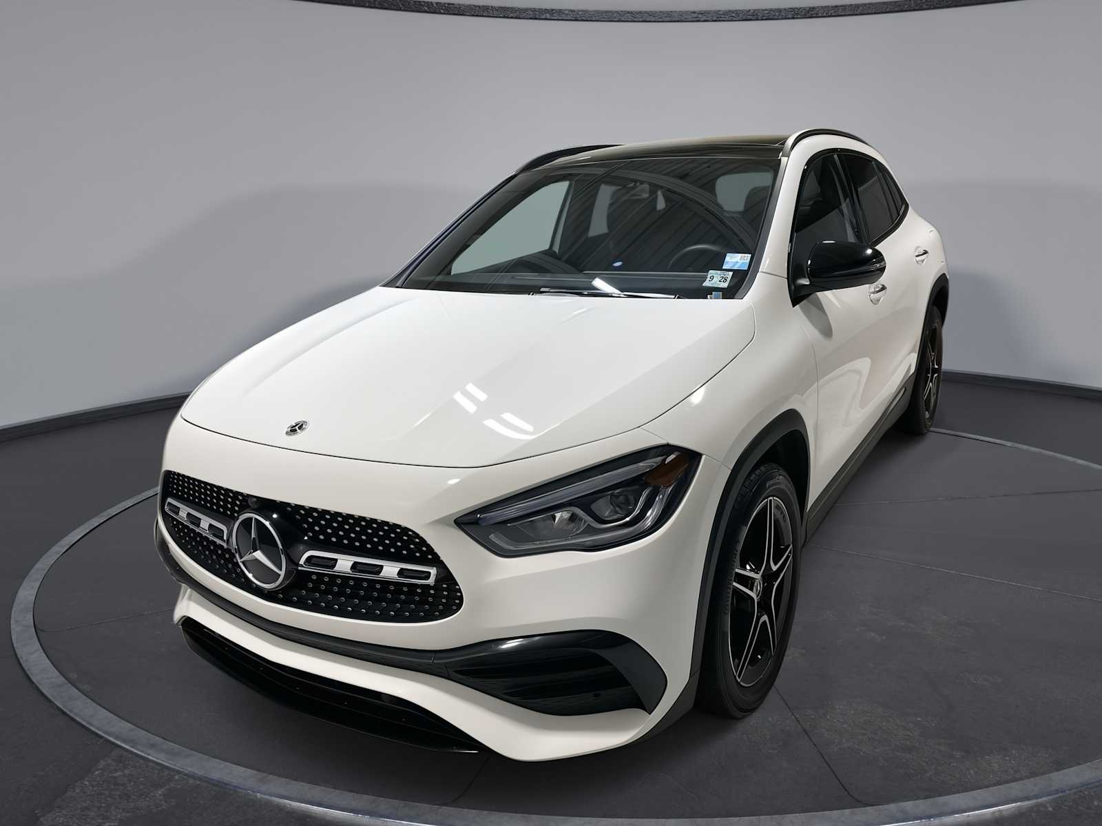 2023 Mercedes-Benz GLA 250 Hero Image