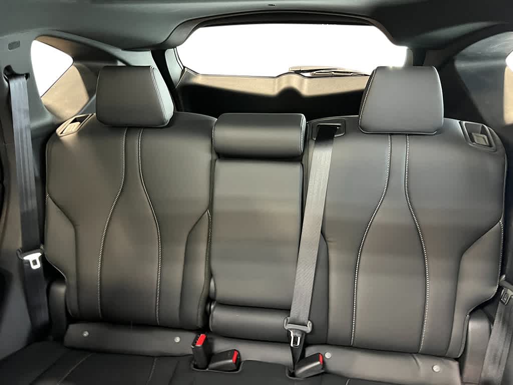 Thumbnail: 2026 Acura RDX - 35