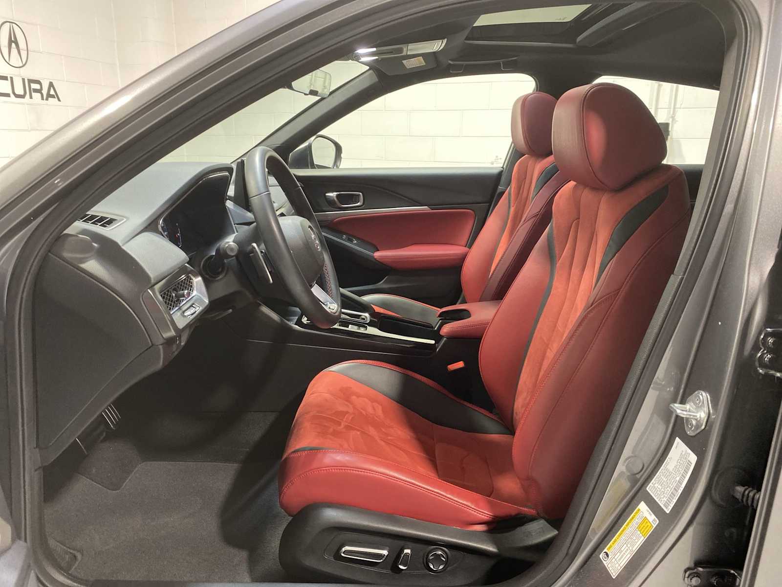 Thumbnail: 2024 Acura Integra - 2