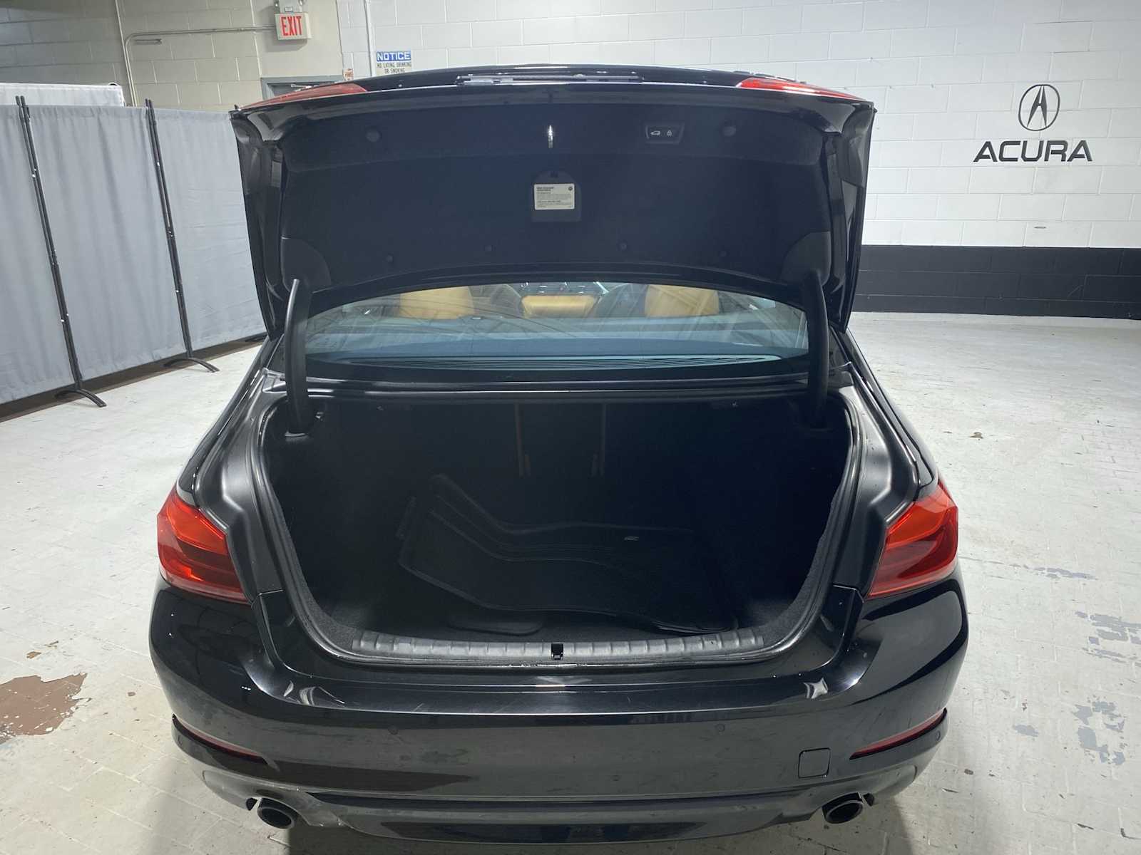 Thumbnail: 2018 BMW 5 Series - 19