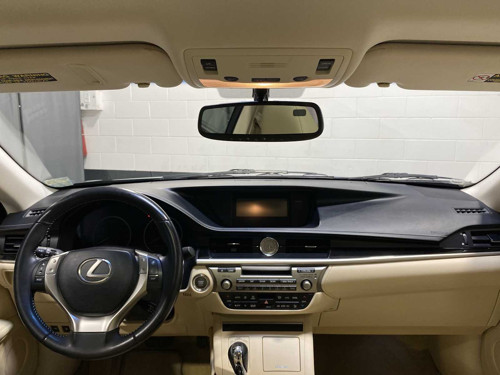 2014 Lexus ES 350 10
