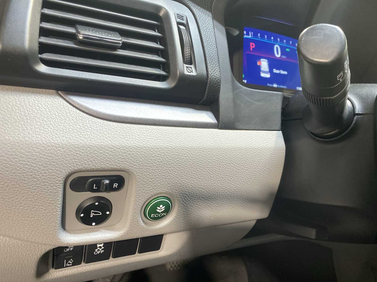 Thumbnail: 2019 Honda Pilot - 24