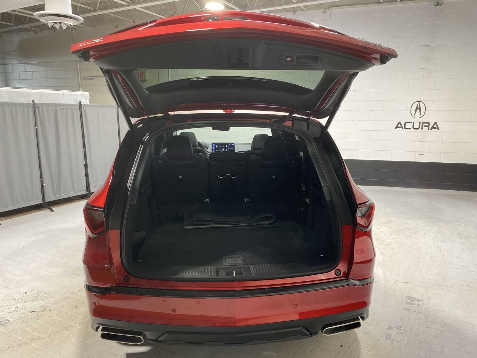 Thumbnail: 2025 Acura MDX - 19