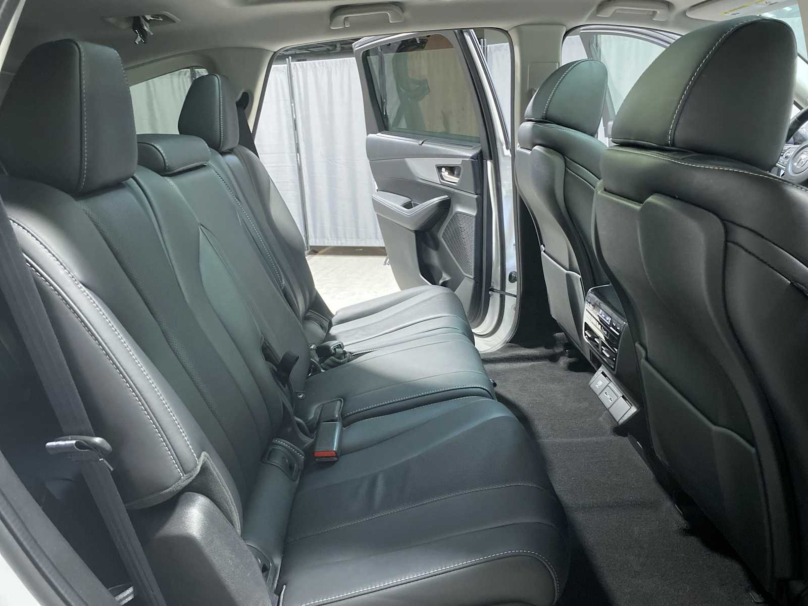 Thumbnail: 2024 Acura MDX - 13