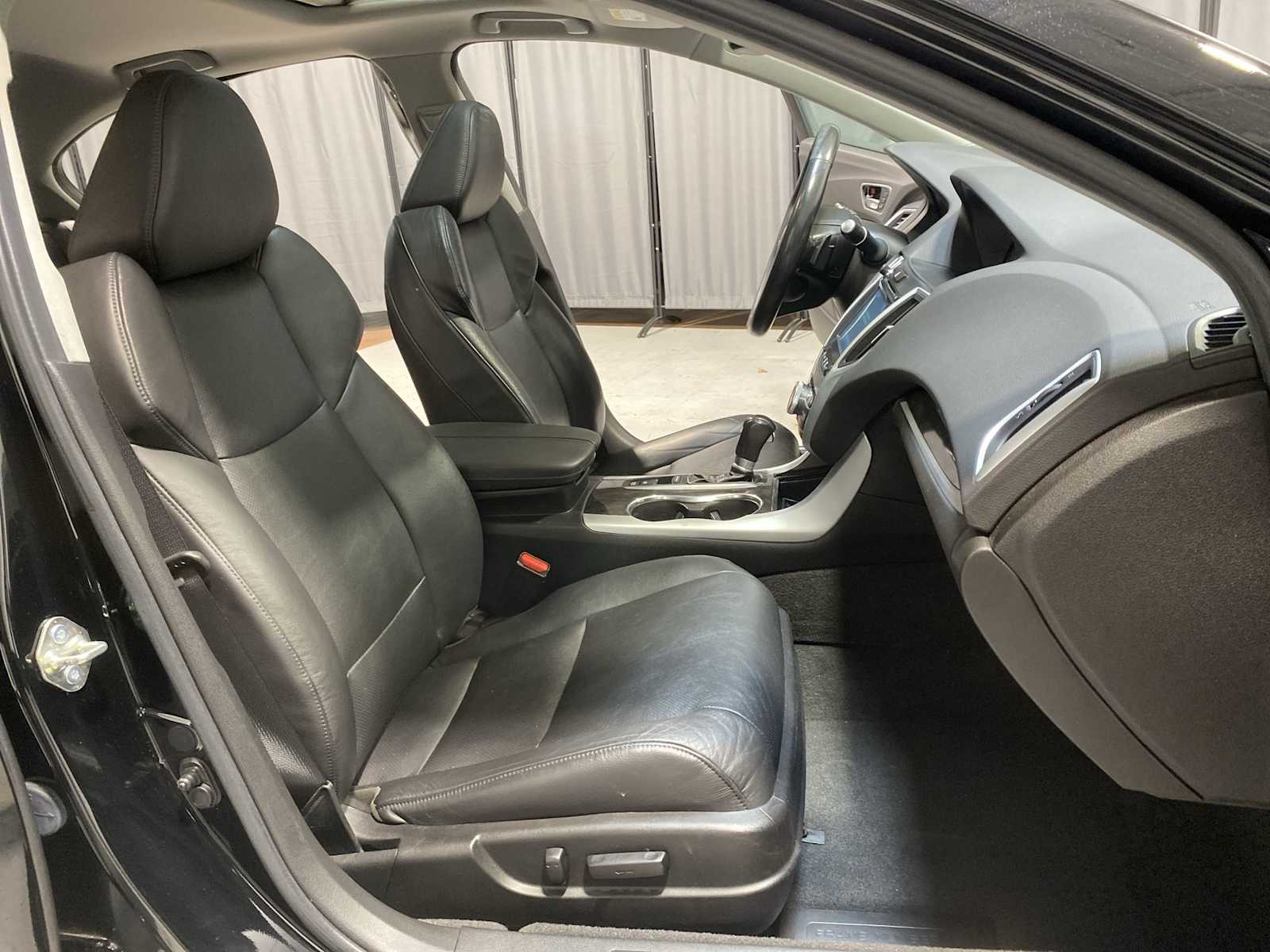 Thumbnail: 2020 Acura TLX - 14