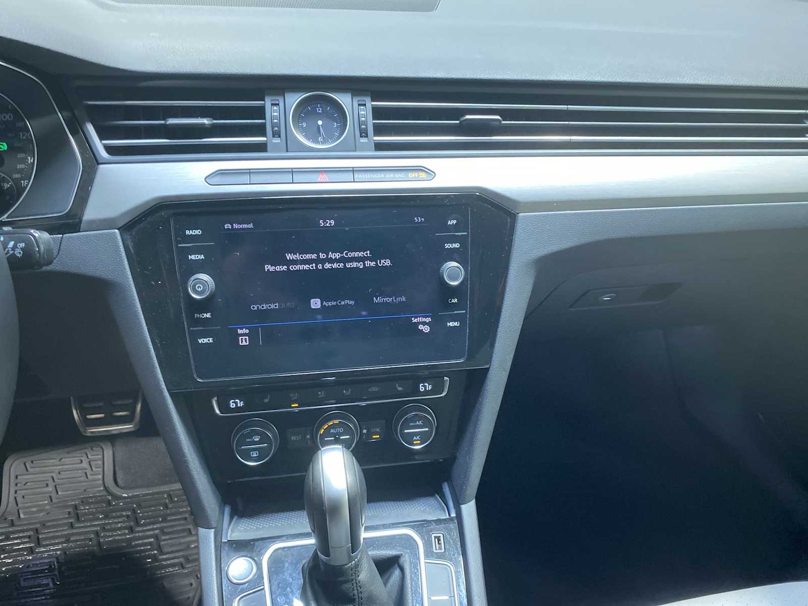 Thumbnail: 2019 Volkswagen Arteon - 16