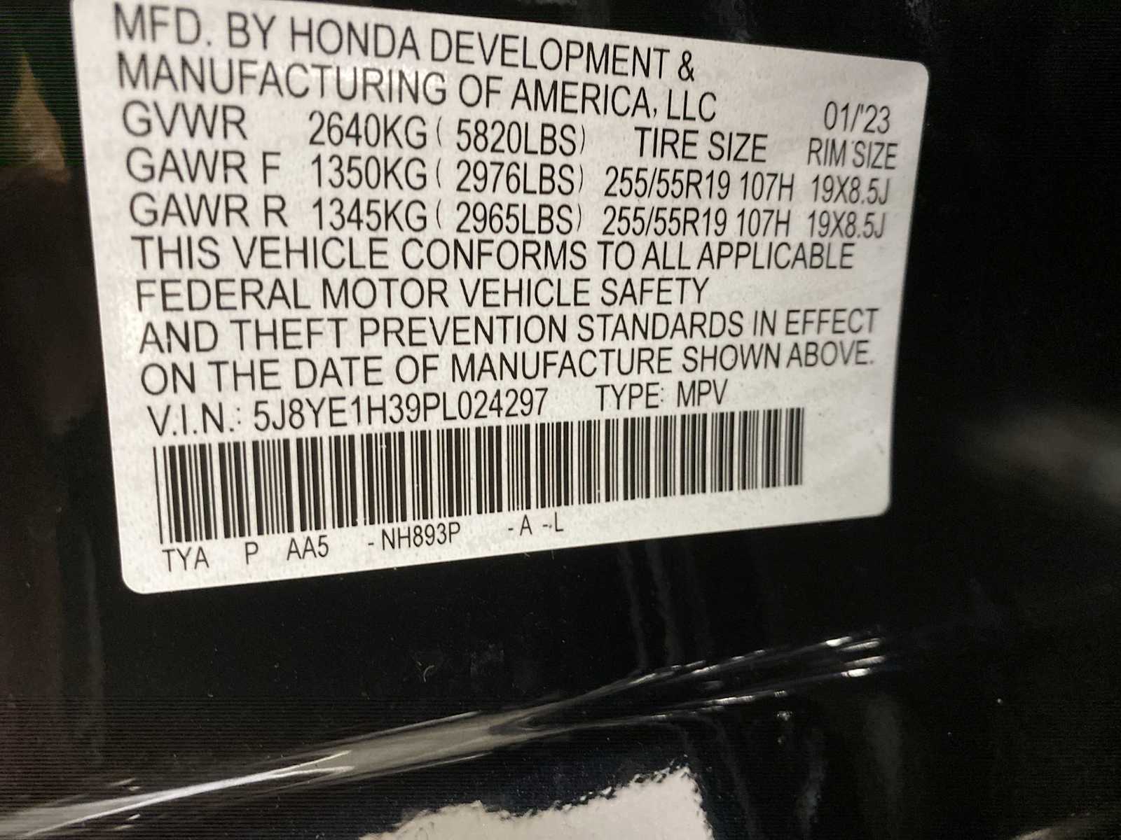 Thumbnail: 2023 Acura MDX - 21