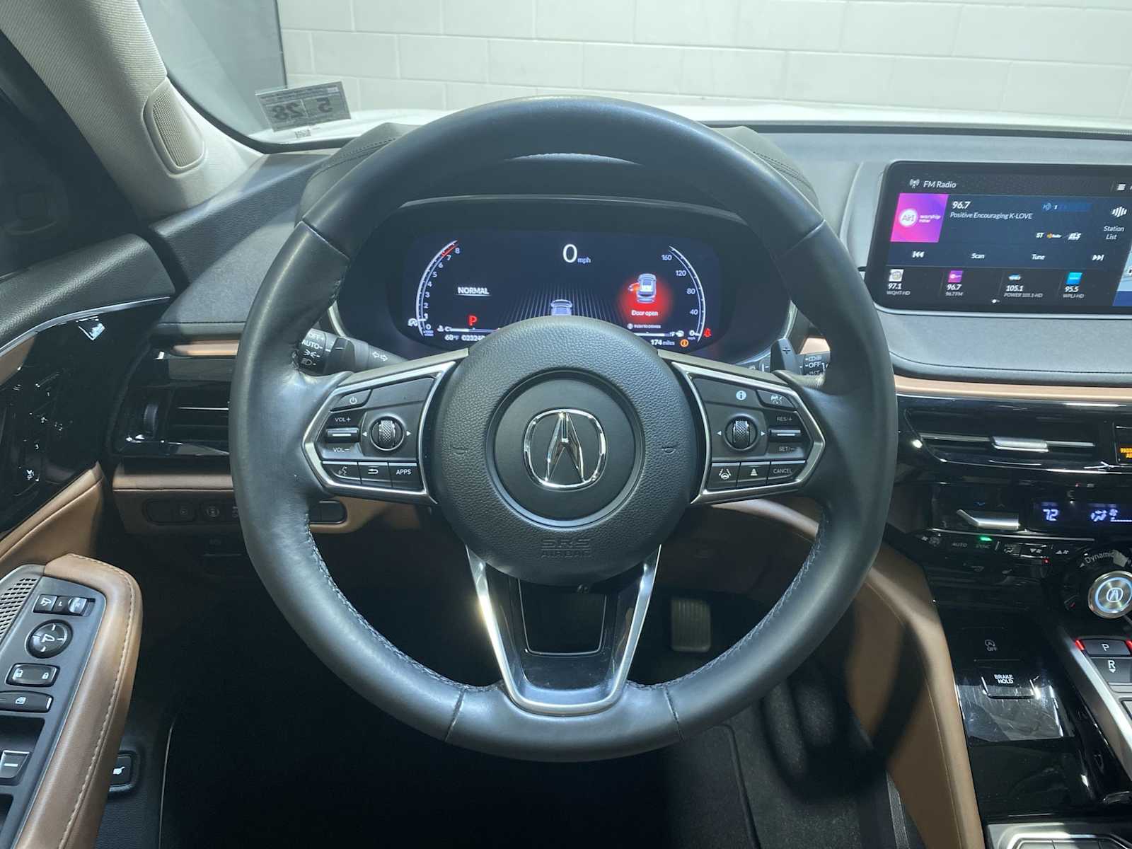 Thumbnail: 2023 Acura MDX - 15