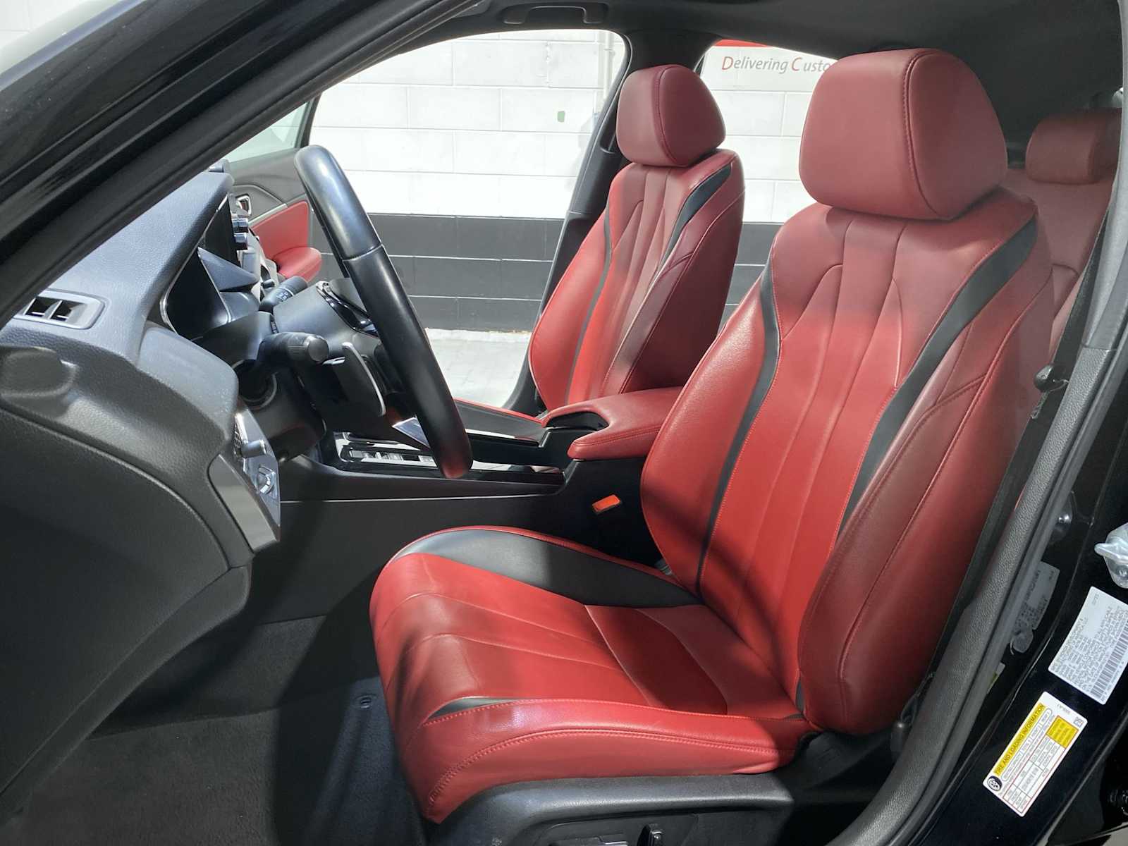 Thumbnail: 2023 Acura Integra - 11