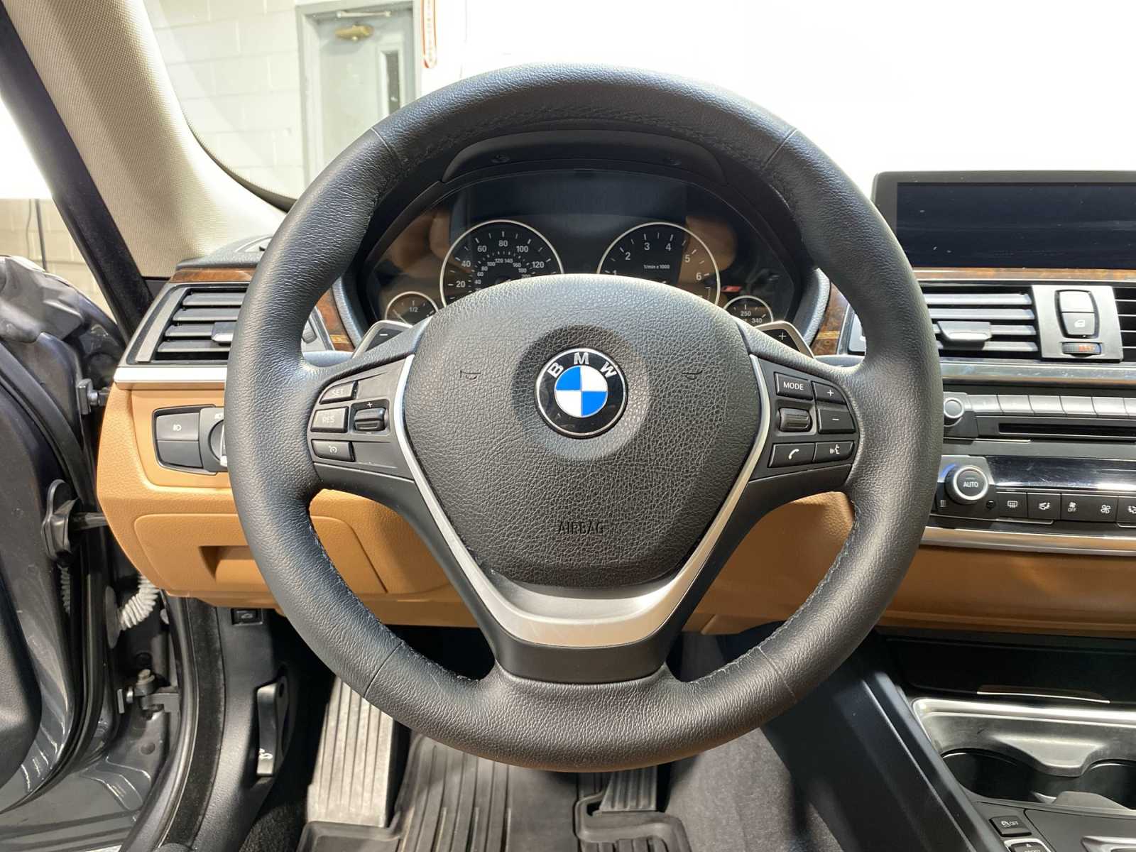 2014 BMW 3 Series 335i xDrive 15