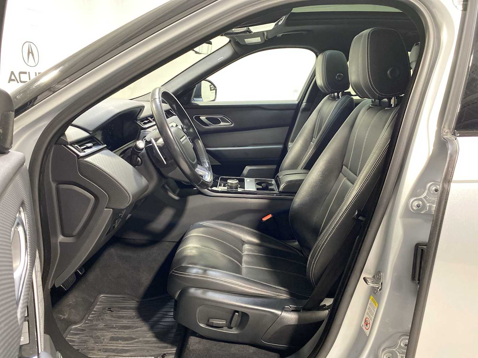 Thumbnail: 2019 Land Rover Range Rover Velar - 2