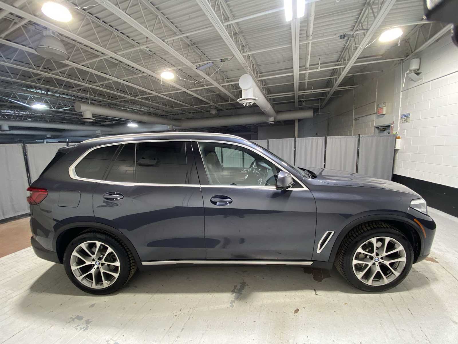 Thumbnail: 2019 BMW X5 - 27