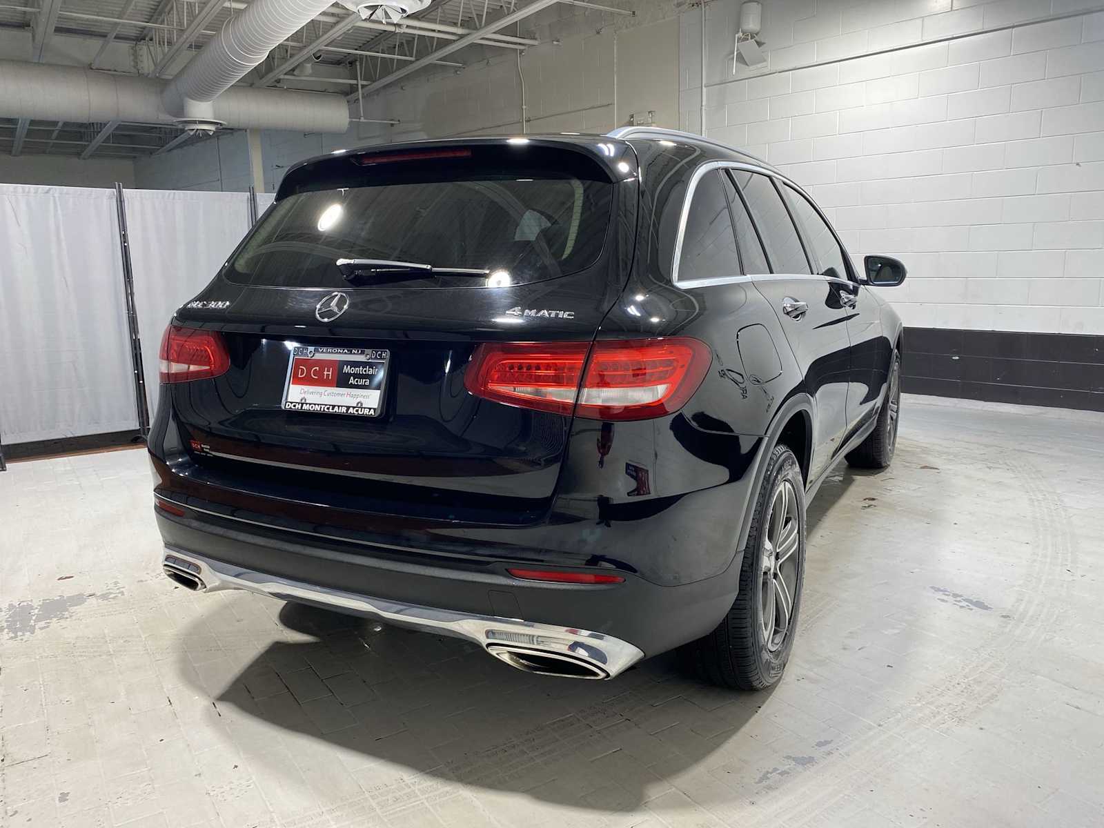 2016 Mercedes-Benz GLC 300 26