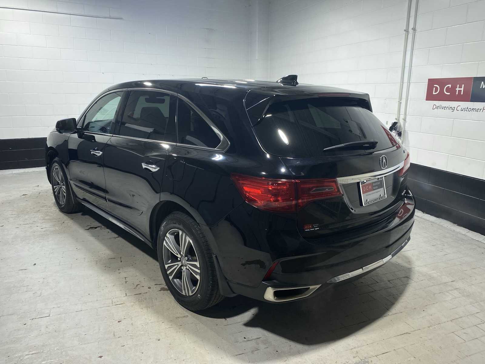 Thumbnail: 2019 Acura MDX - 4