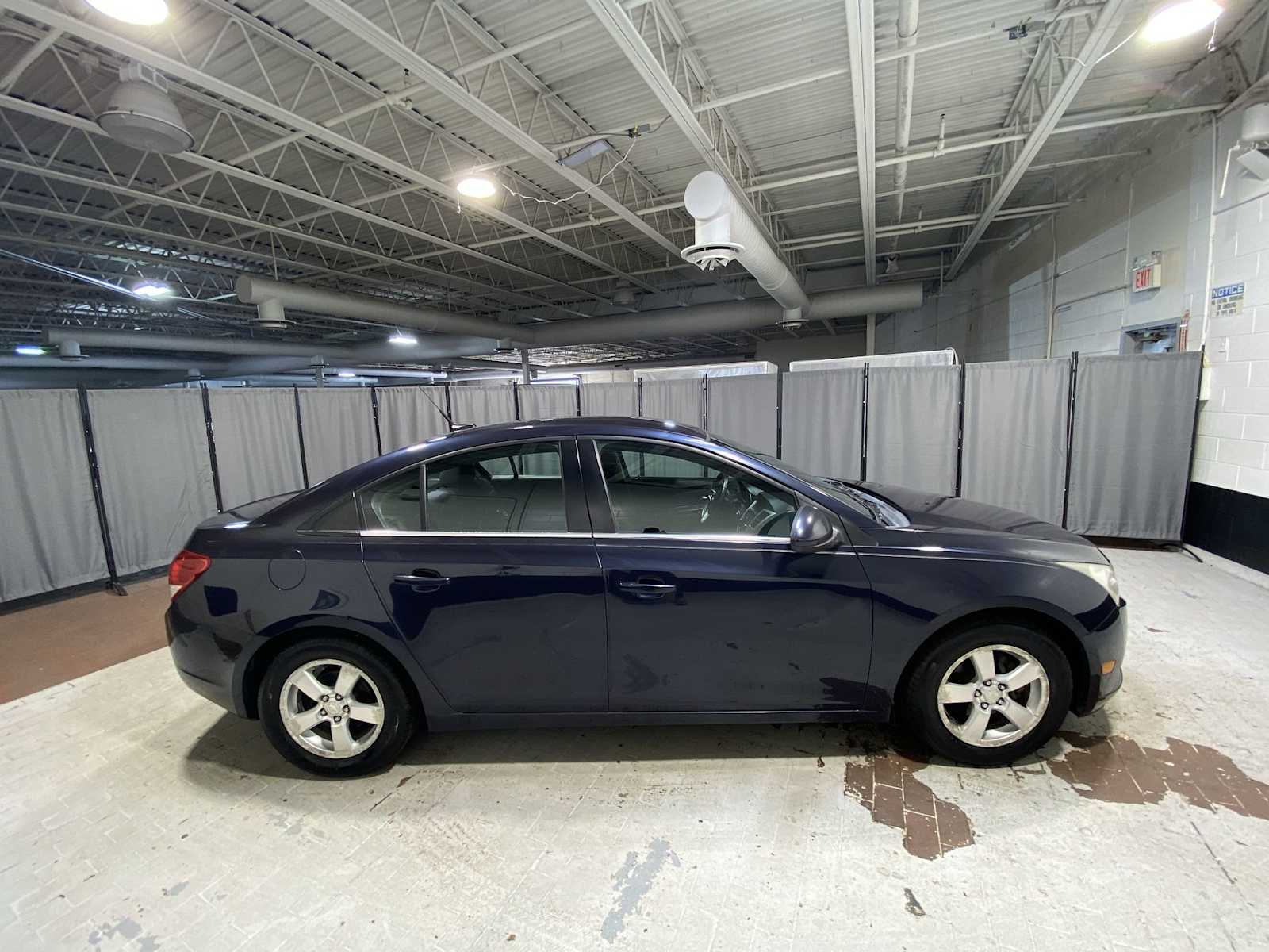 Thumbnail: 2014 Chevrolet Cruze - 27