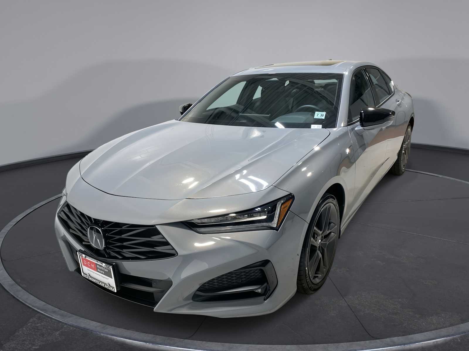 Thumbnail: 2025 Acura TLX - 1