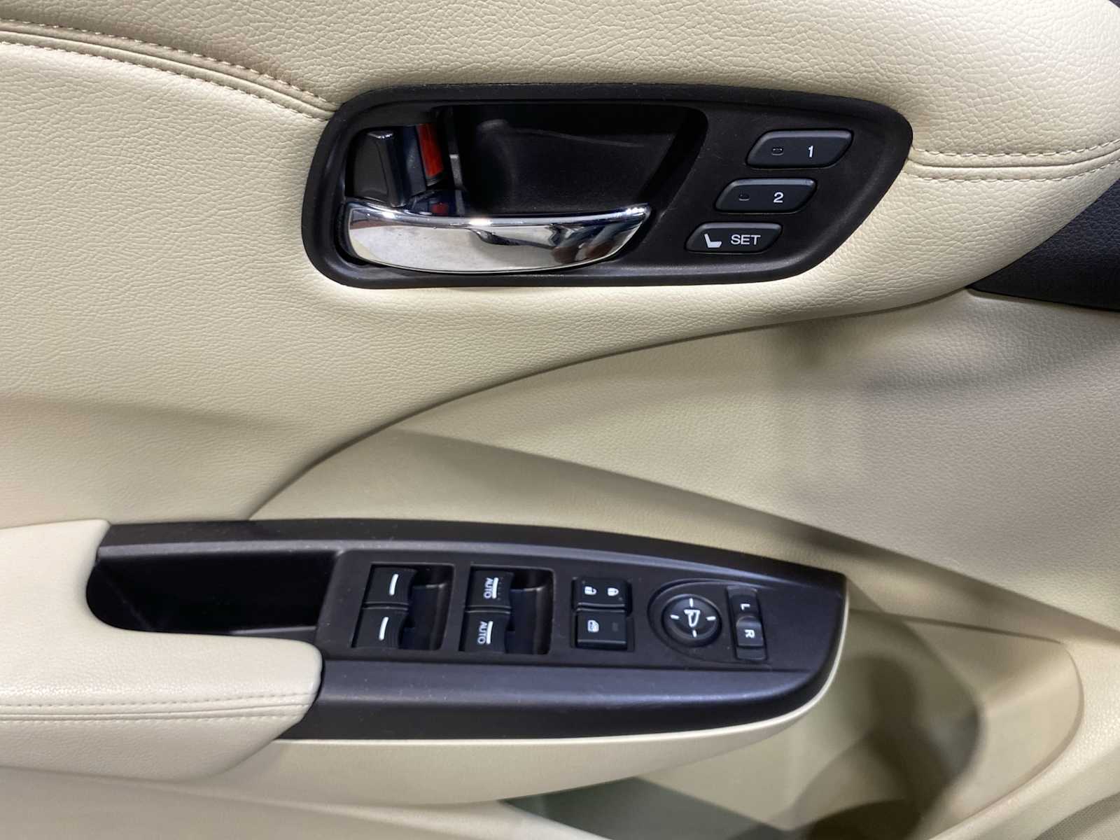 Thumbnail: 2015 Acura RDX - 23