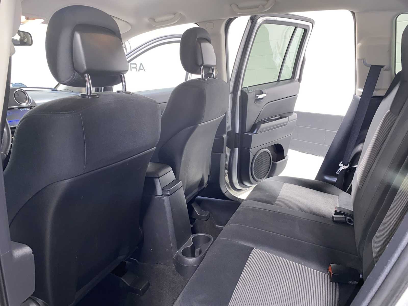 Thumbnail: 2012 Jeep Compass - 12