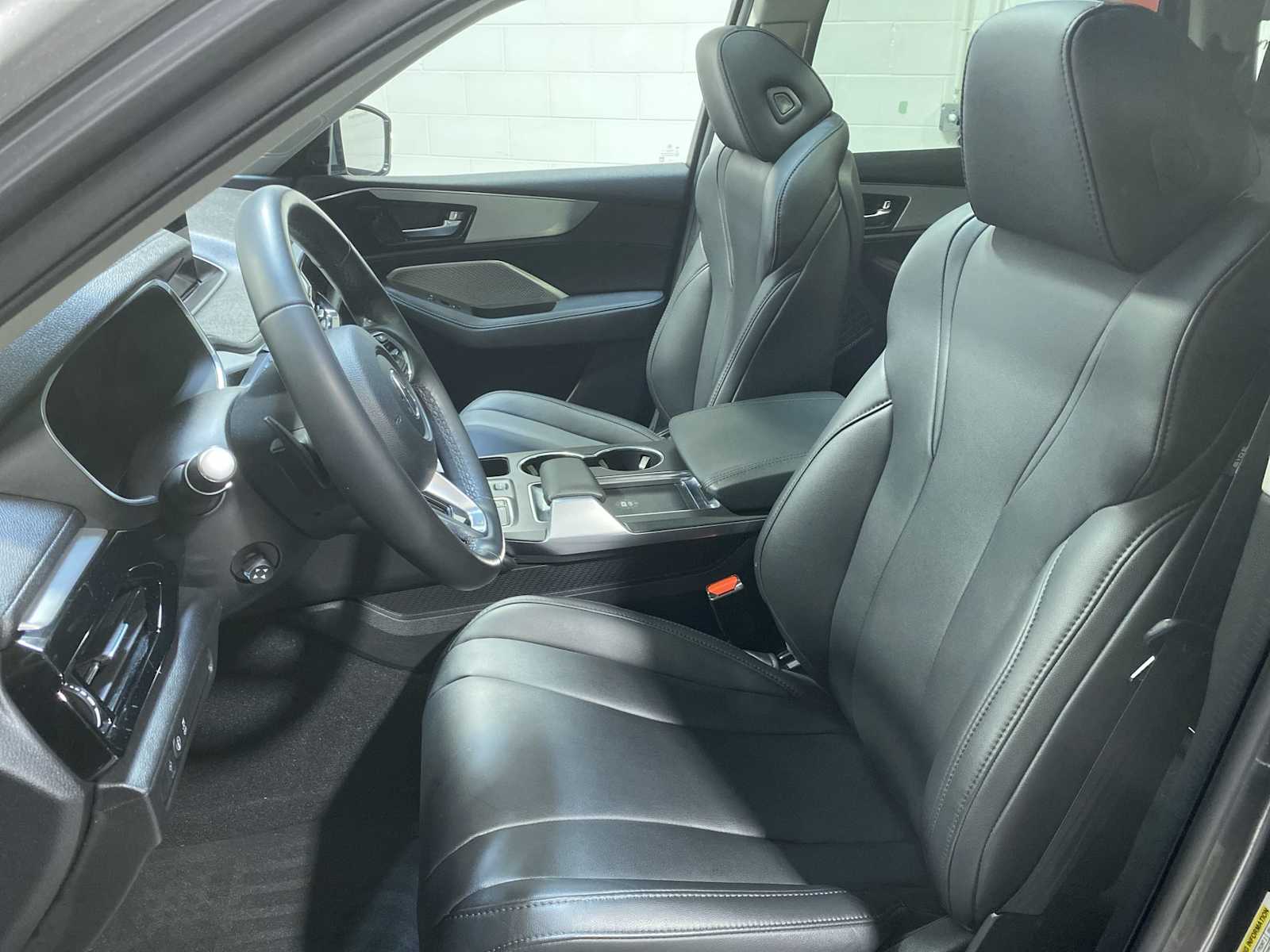 Thumbnail: 2023 Acura MDX - 2