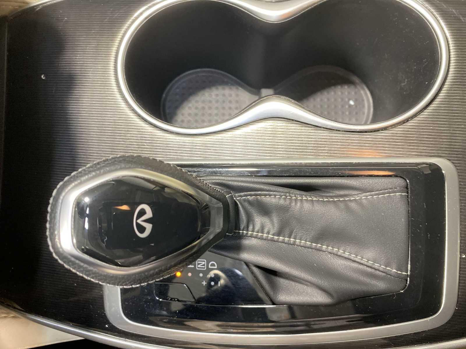 Thumbnail: 2020 INFINITI QX60 - 17