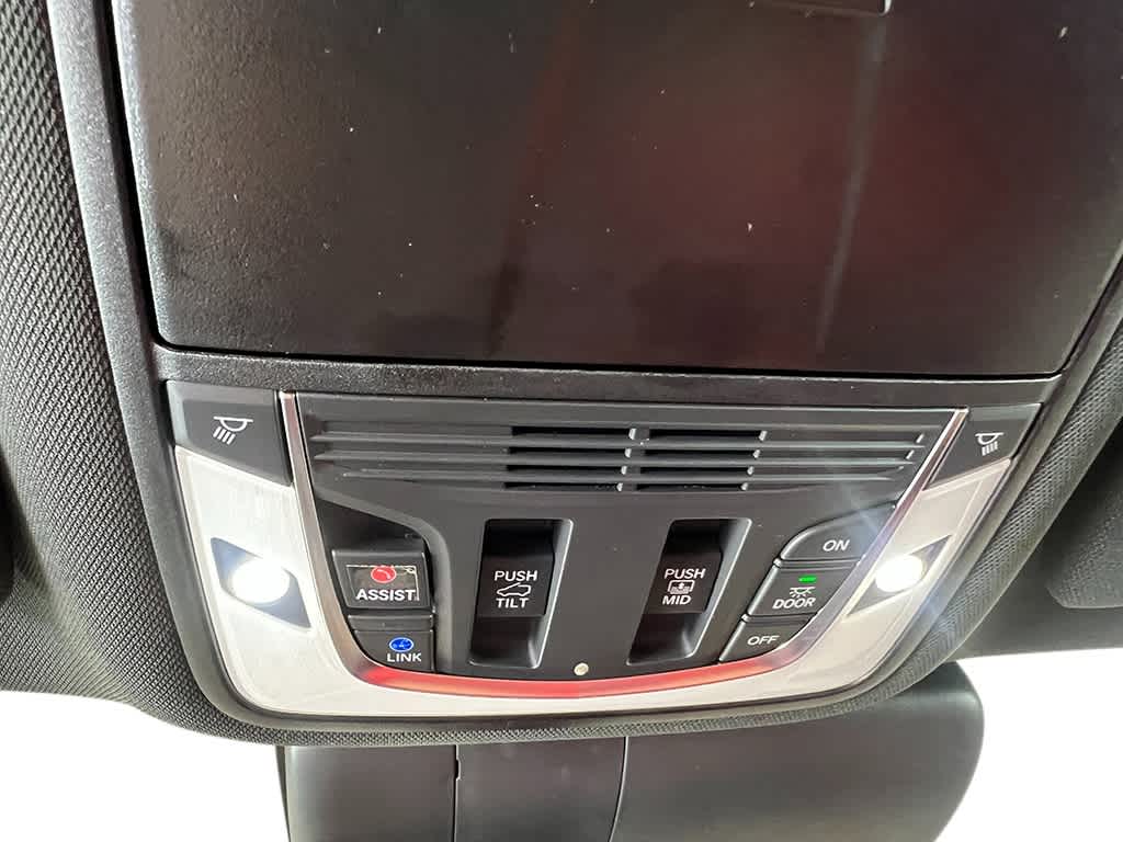 2025 Acura RDX Advance 25