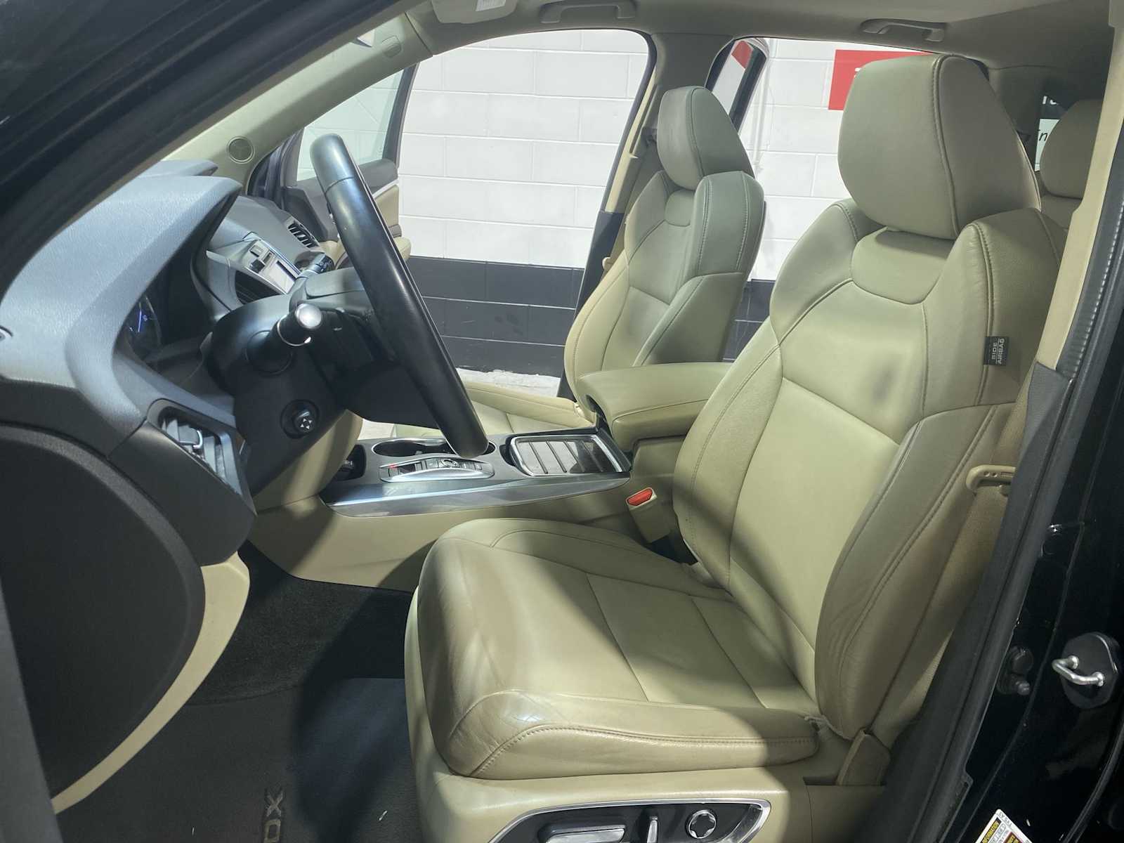 Thumbnail: 2019 Acura MDX - 11