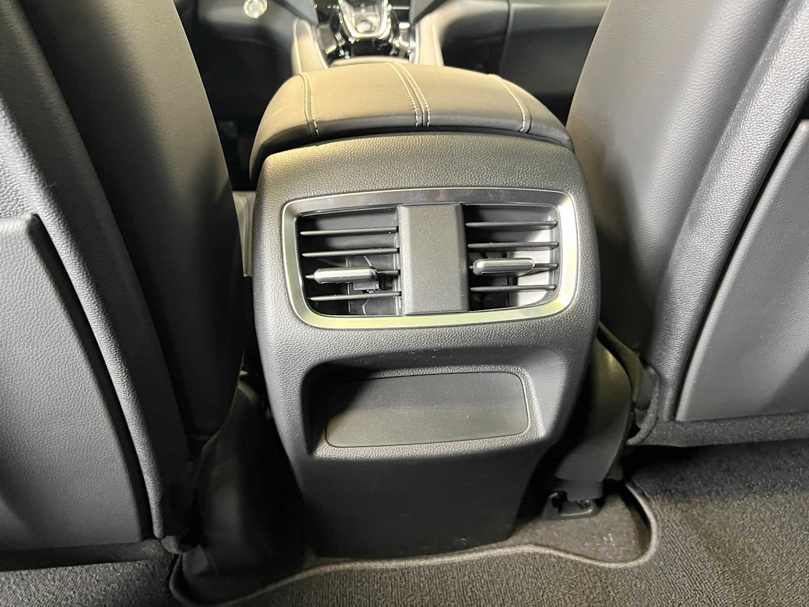 Thumbnail: 2026 Acura RDX - 28