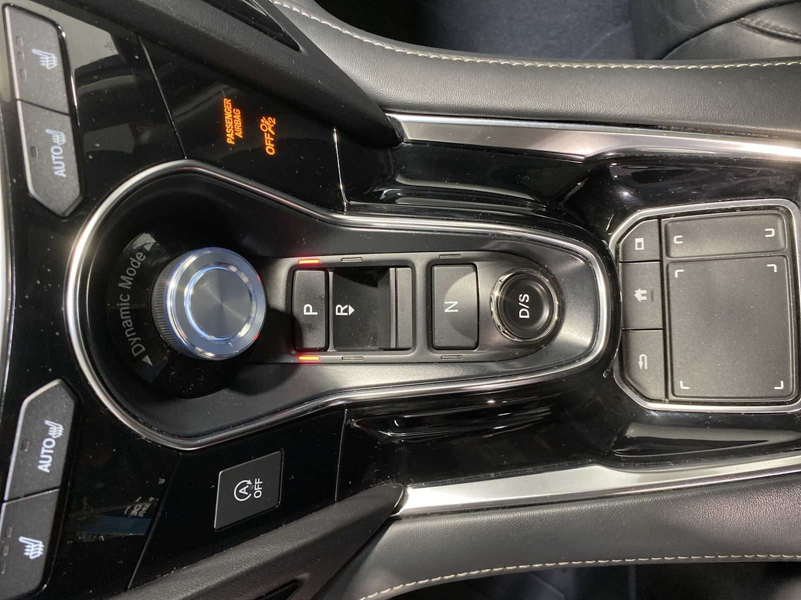 Thumbnail: 2020 Acura RDX - 17