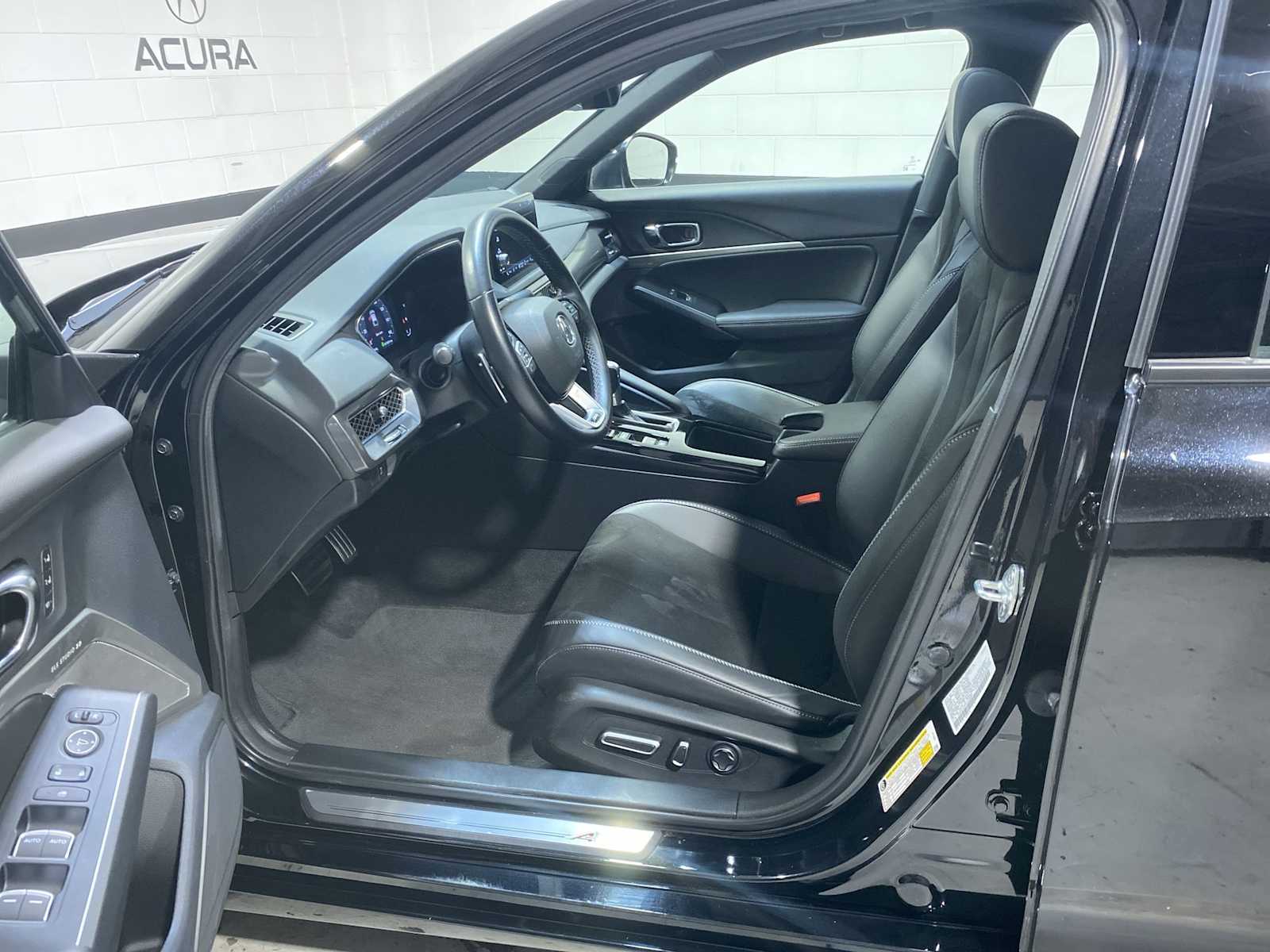 Thumbnail: 2024 Acura Integra - 2