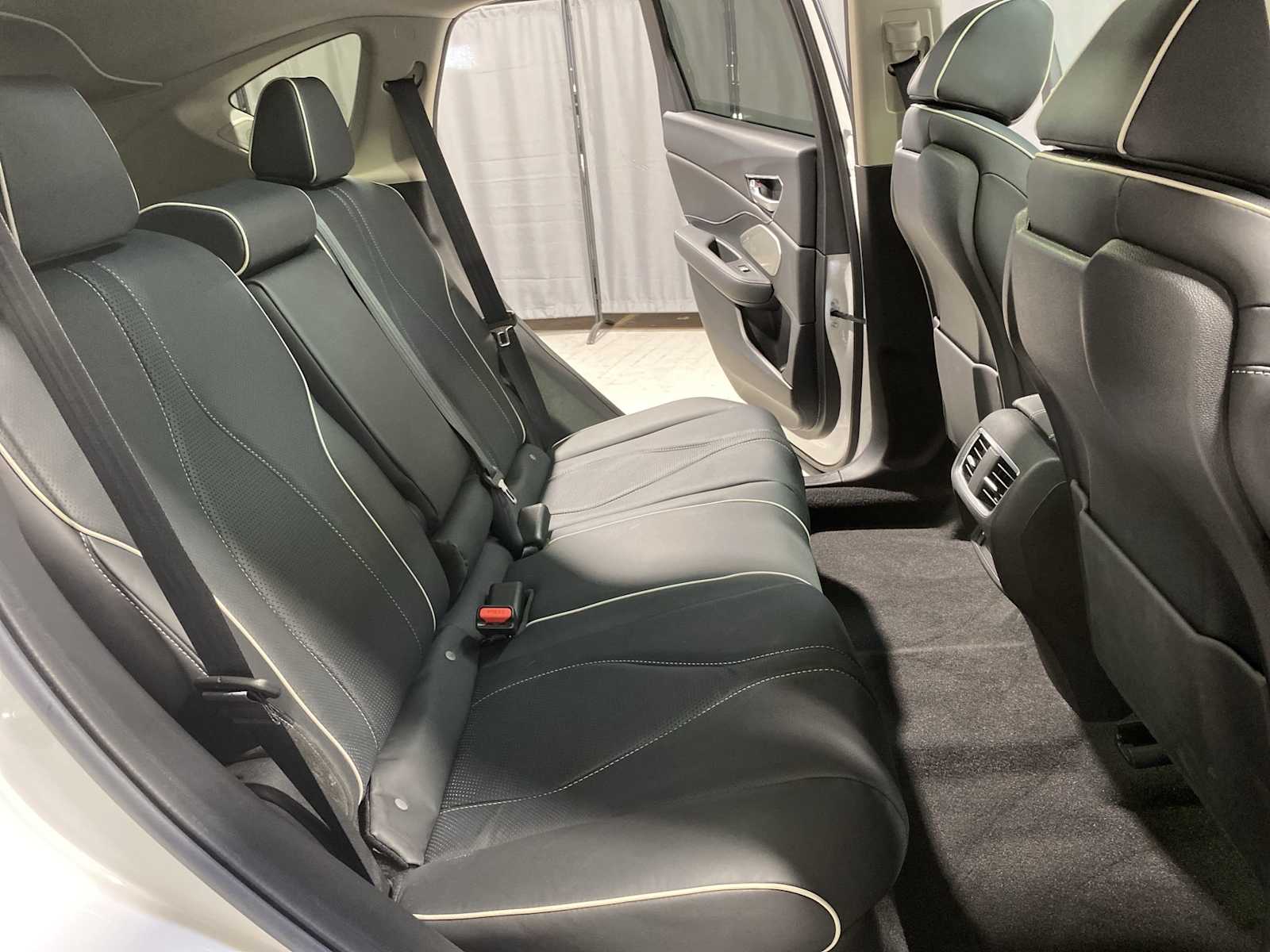 Thumbnail: 2025 Acura RDX - 13