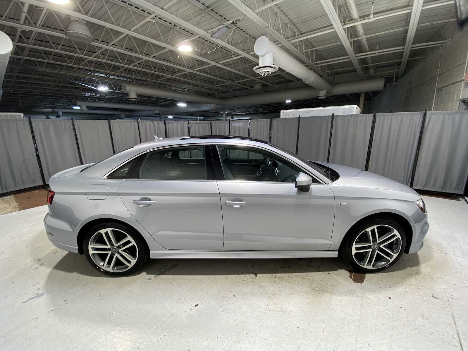 Thumbnail: 2018 Audi A3 - 27