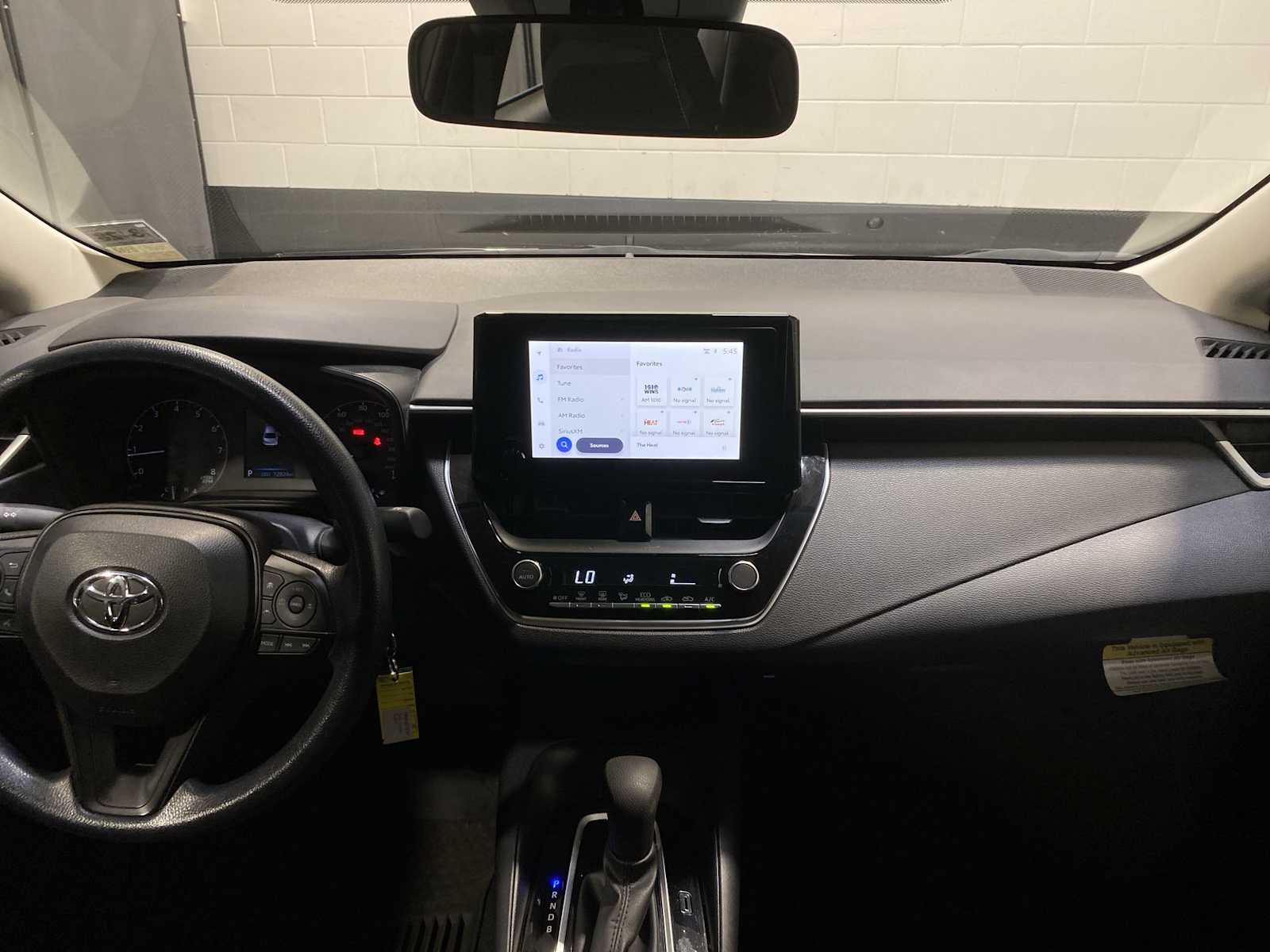 Thumbnail: 2023 Toyota Corolla - 10