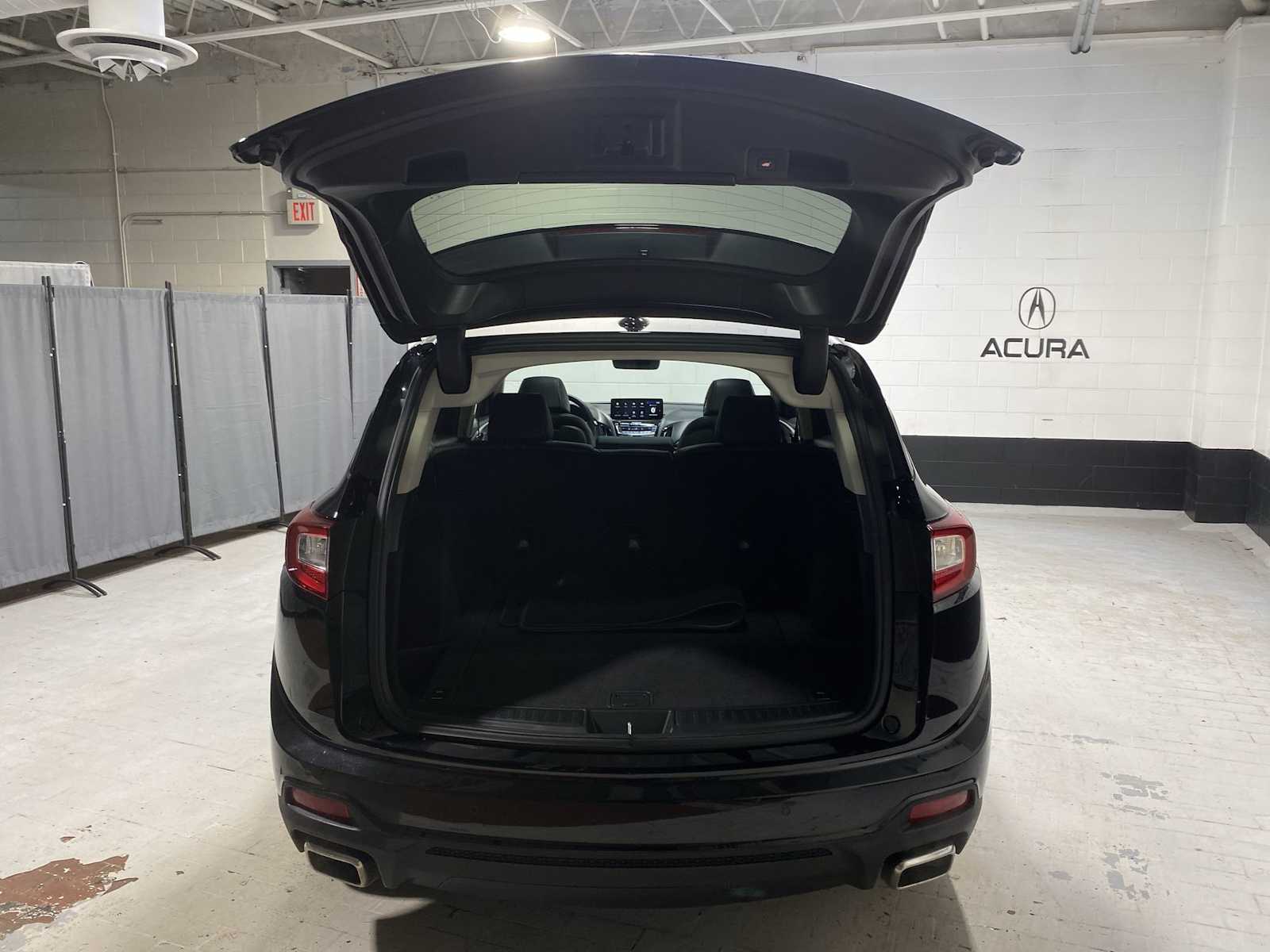 Thumbnail: 2024 Acura RDX - 19