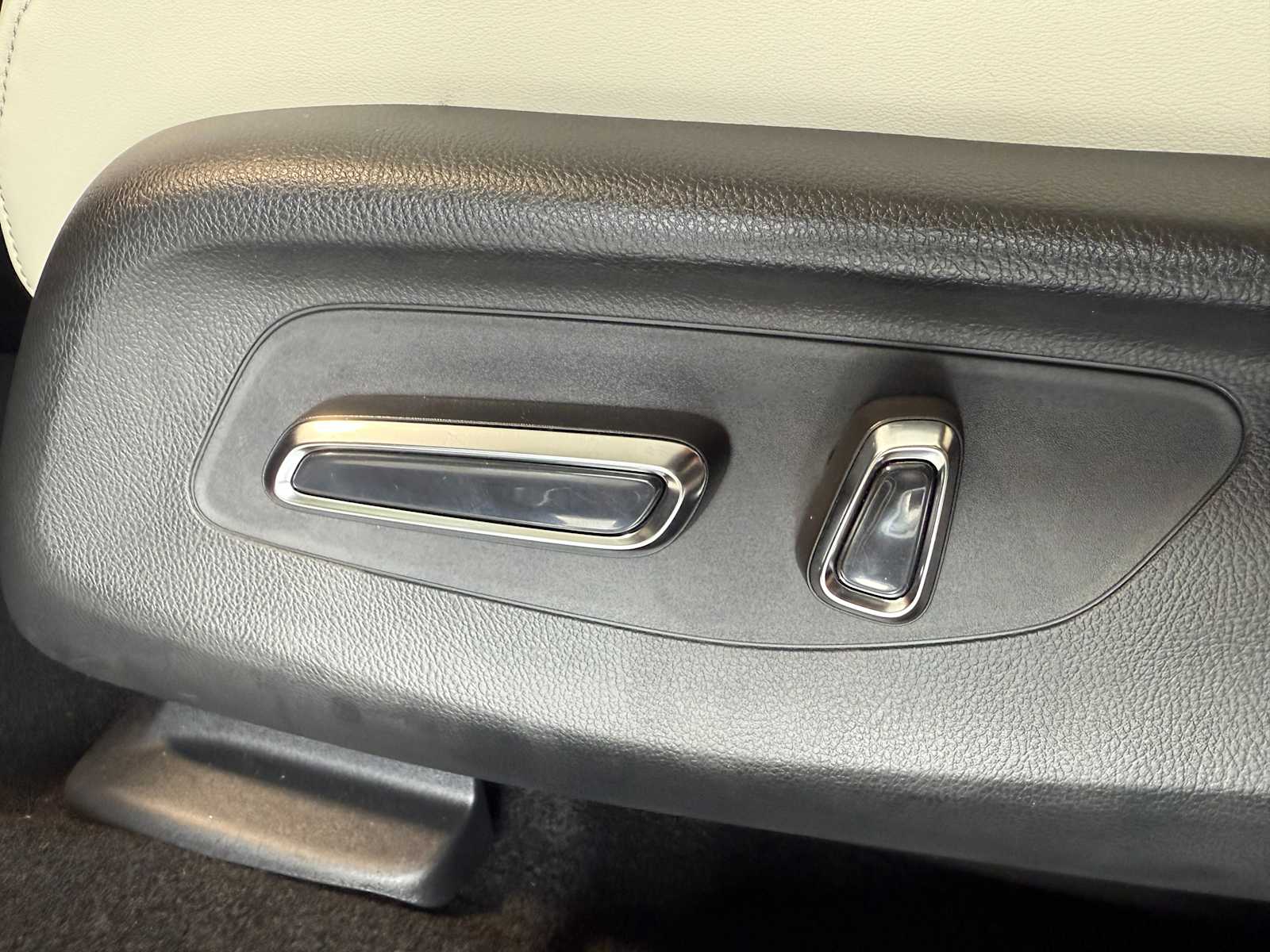 Thumbnail: 2026 Acura ADX - 19